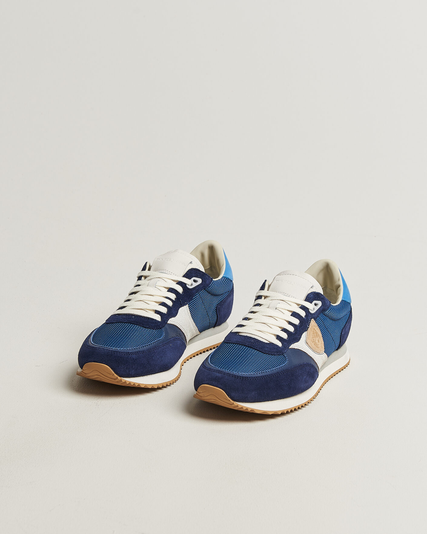 Men | Sneakers | Philippe Model | BLVille Low Running Sneaker Blue