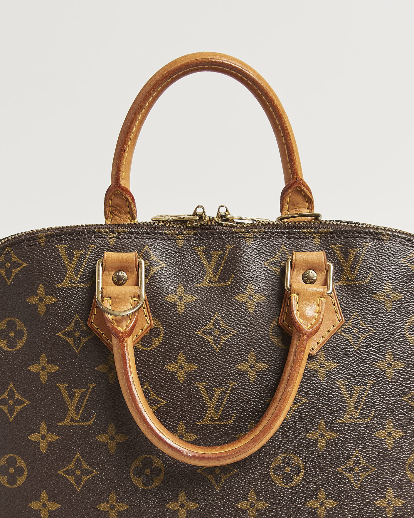 Men | Pre-Owned & Vintage Bags | Louis Vuitton Pre-Owned | Alma Bag PM Monogram