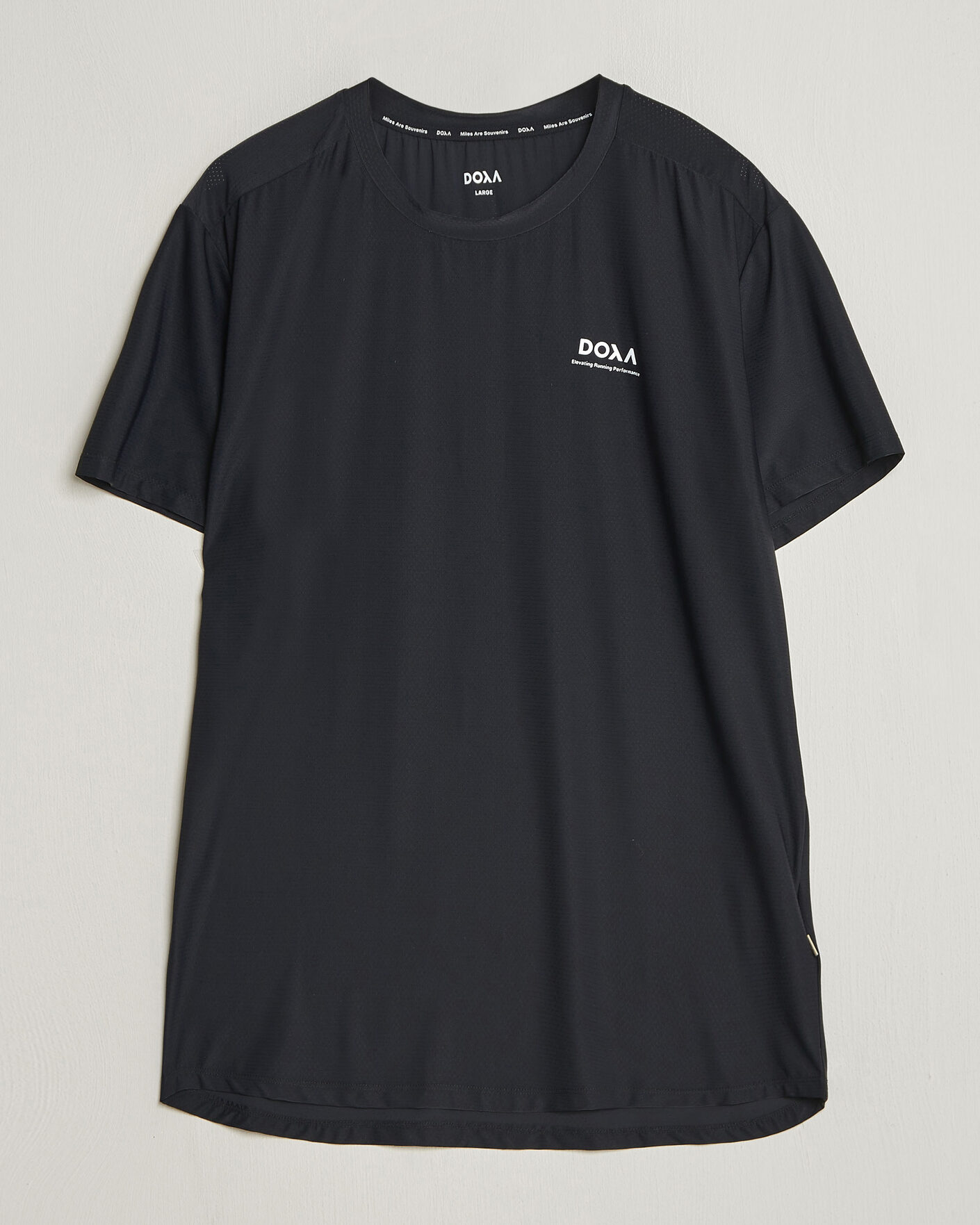 Men | T-Shirts | DOXA | Rerun Short Sleeve T-Shirt Black