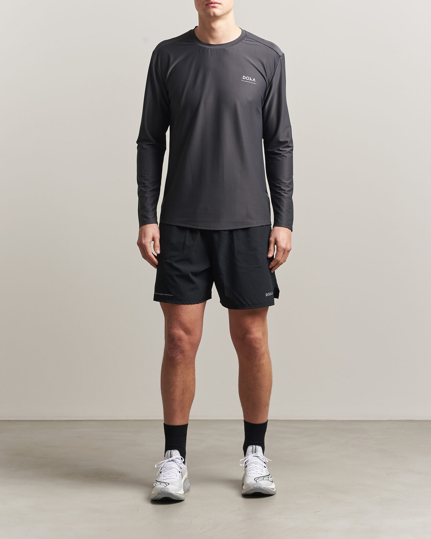 Men | T-Shirts | DOXA | Rerun Long Sleeve T-Shirt Raven