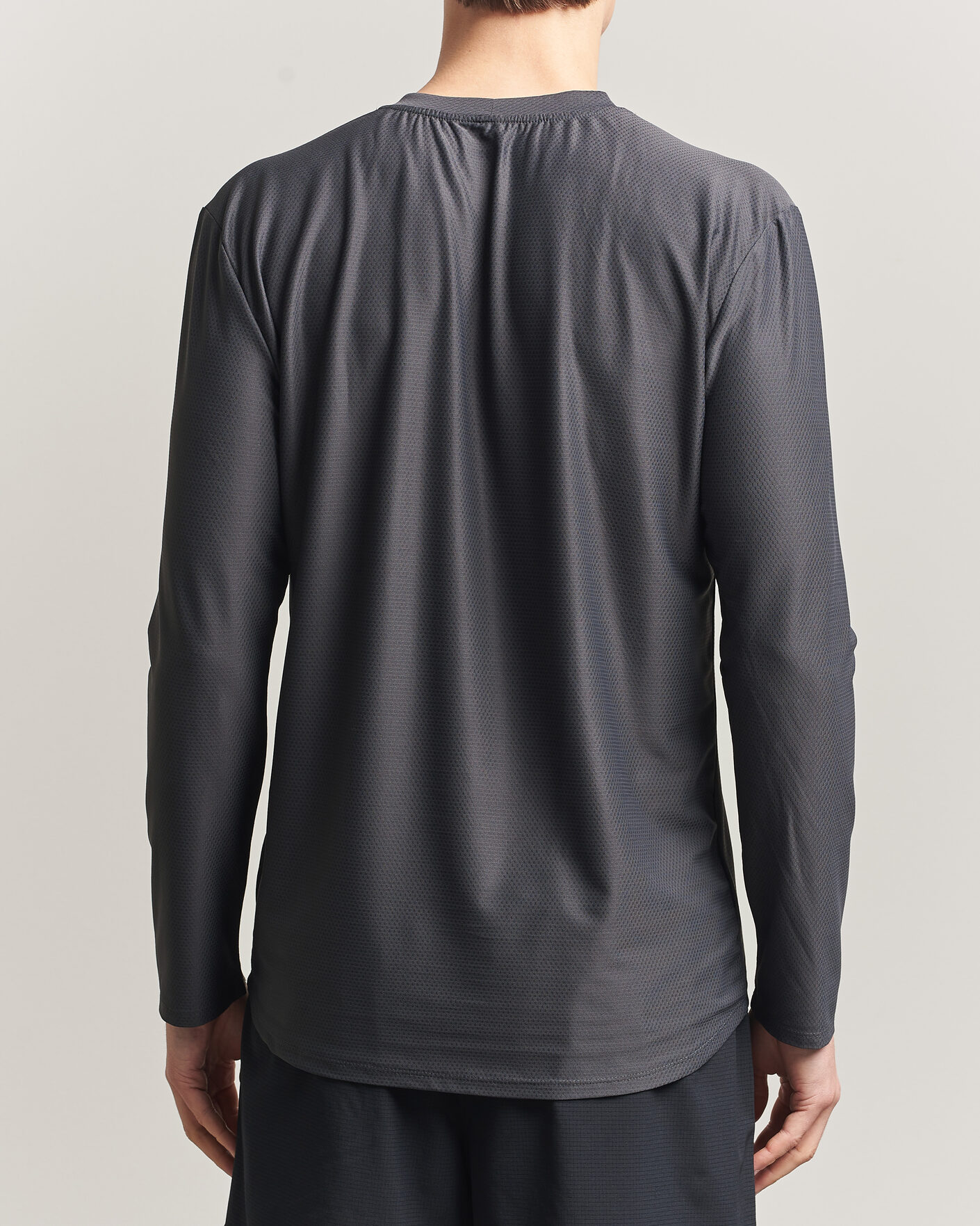 Men | T-Shirts | DOXA | Rerun Long Sleeve T-Shirt Raven
