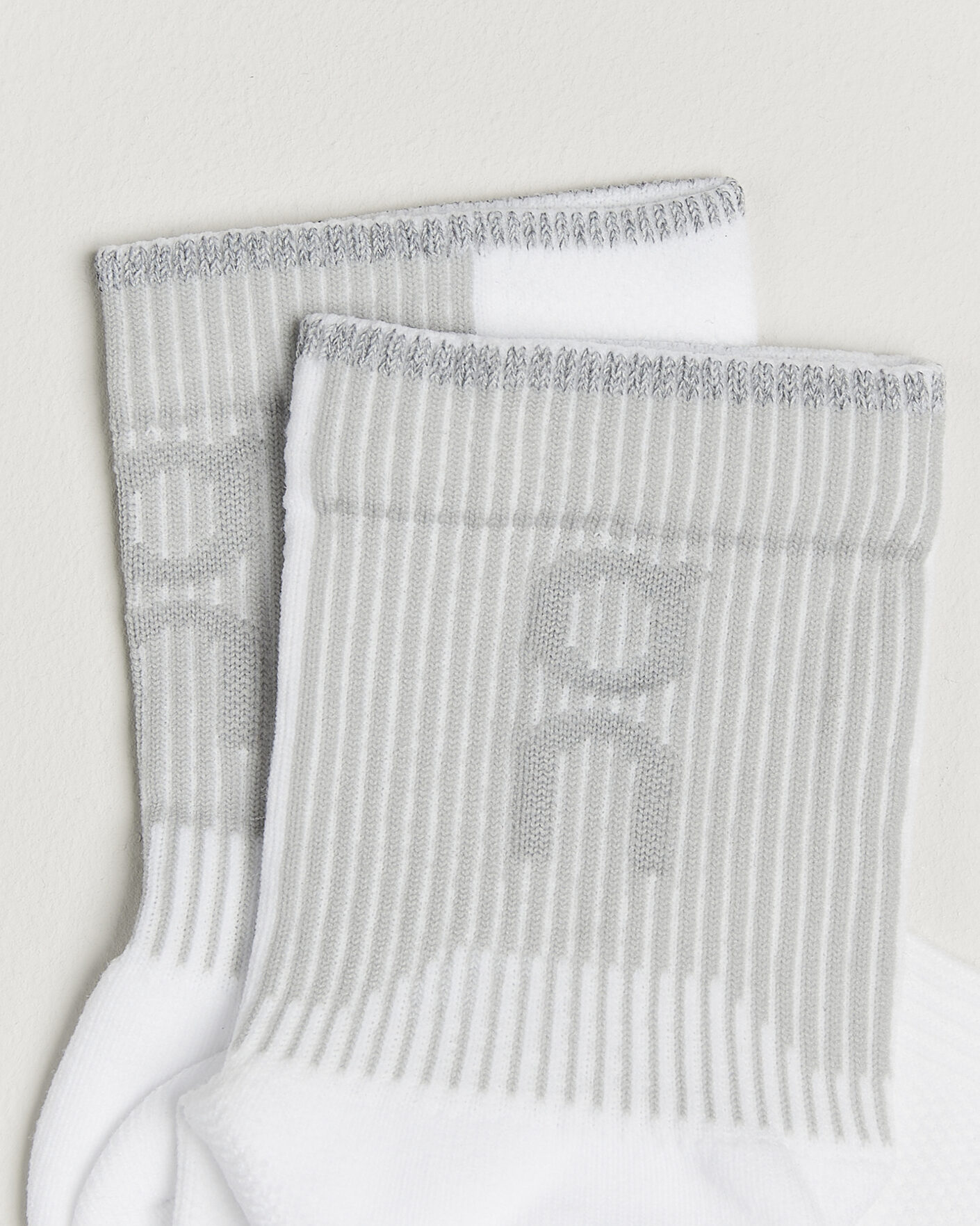Men | Underwear & Socks | On | Performance Run Sock Mid White