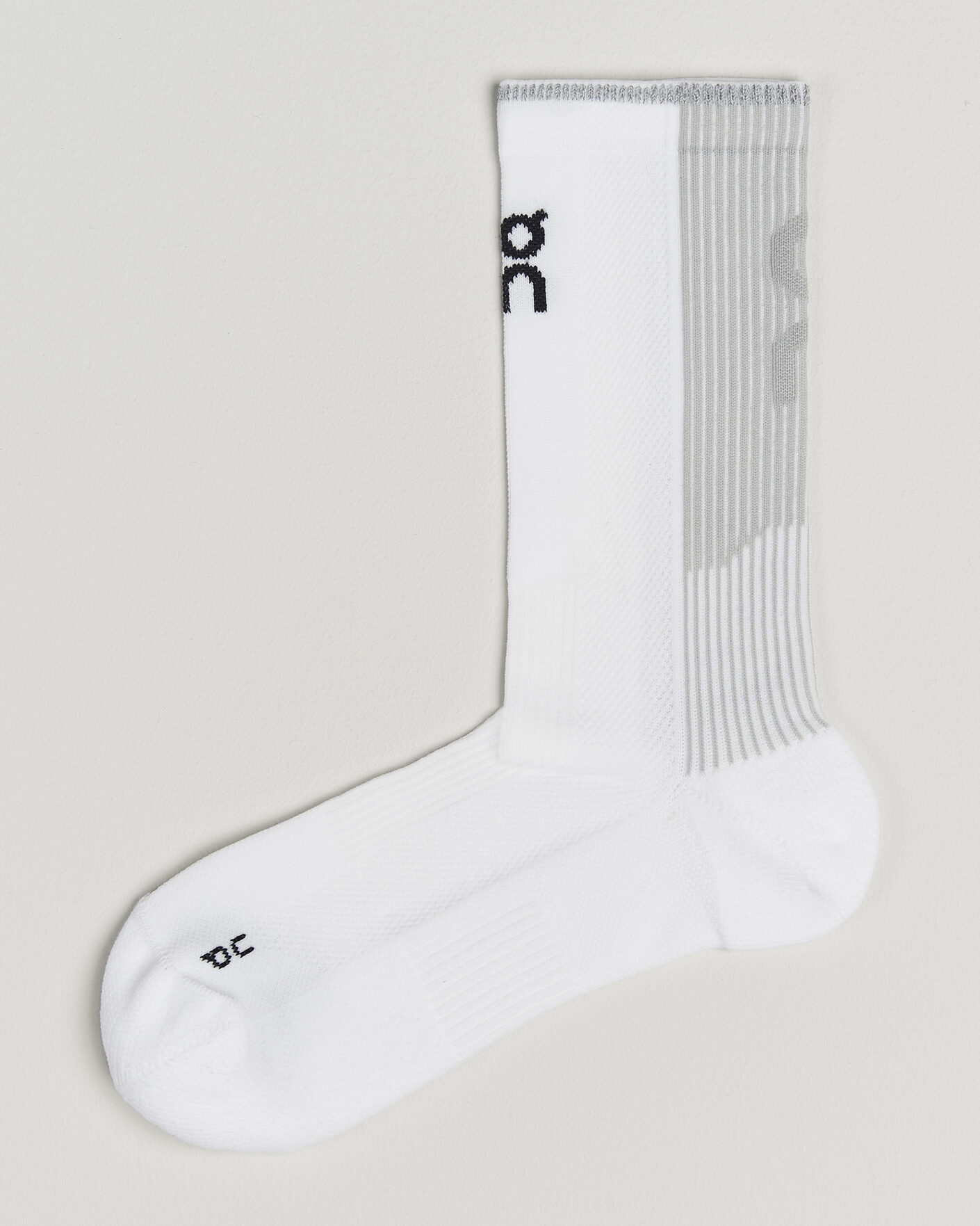 Men | Underwear & Socks | On | Performance Run Sock High White