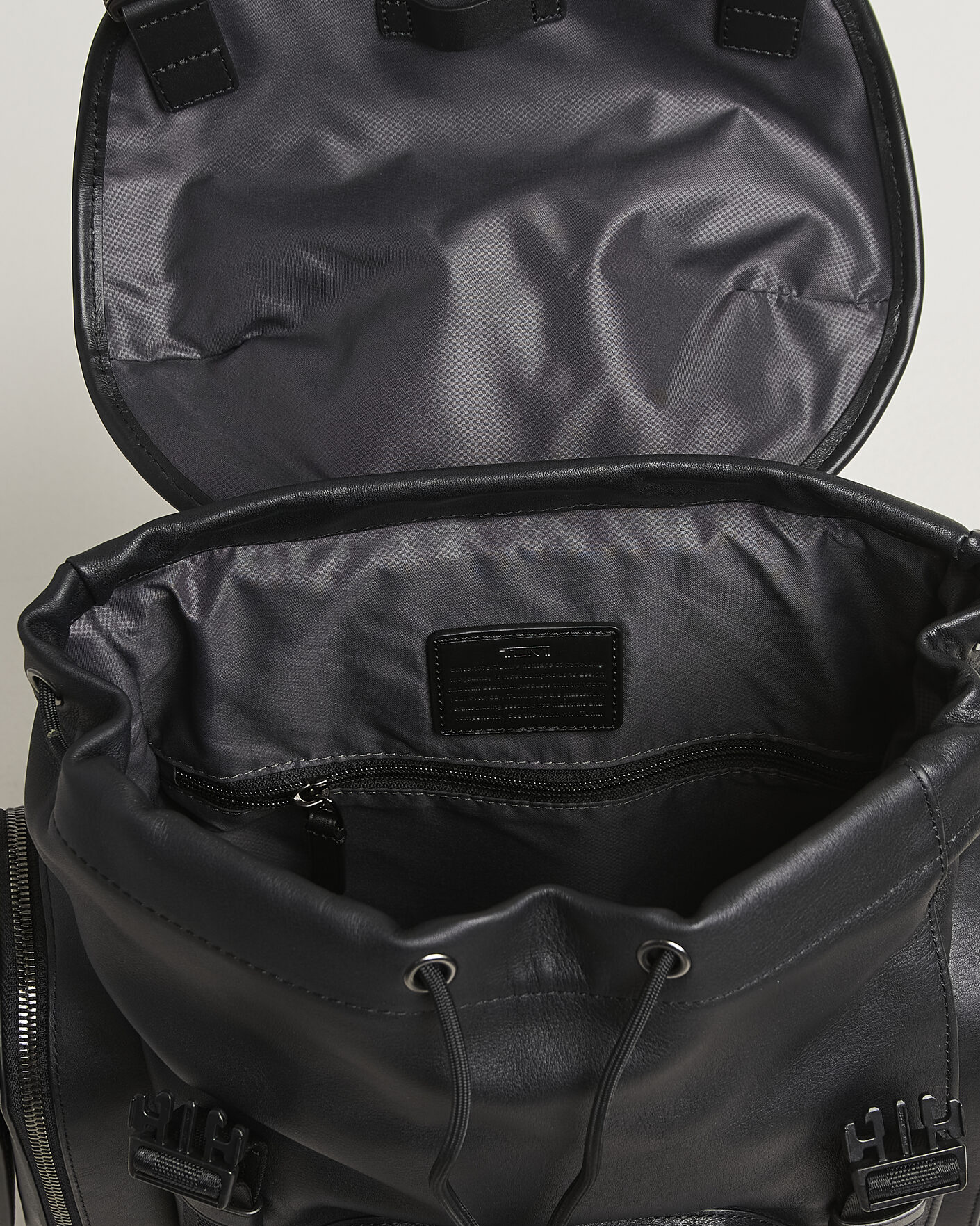 Men | Bags | TUMI | Harrison Small Griffen Backpack Black