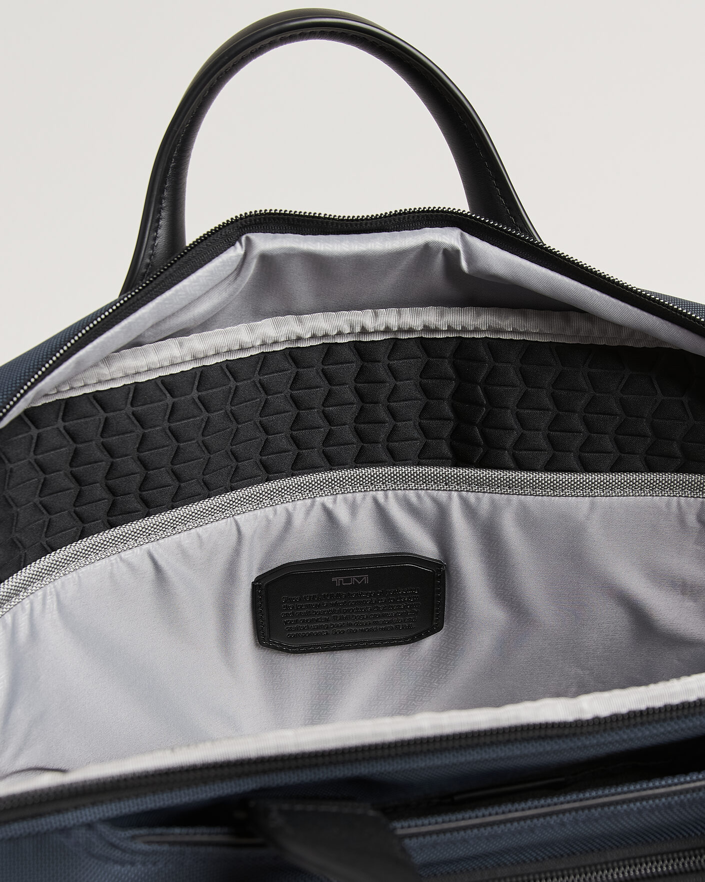 Men | TUMI Alpha 4 Medium Briefcase Navy | TUMI | Alpha 4 Medium Briefcase Navy