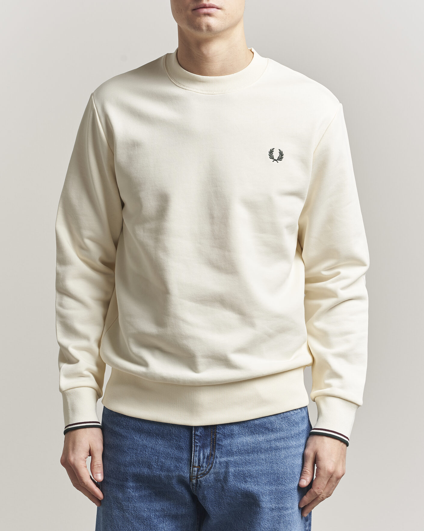 Men | Sweaters & Knitwear | Fred Perry | Crew Neck Sweatshirt Ecru