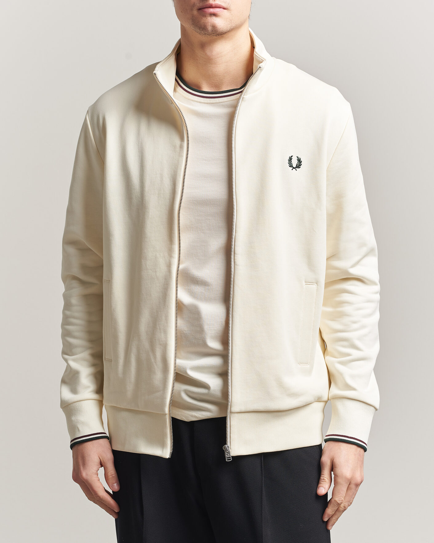 Men | Sweaters & Knitwear | Fred Perry | Full Zip Sweatshirt Ecru