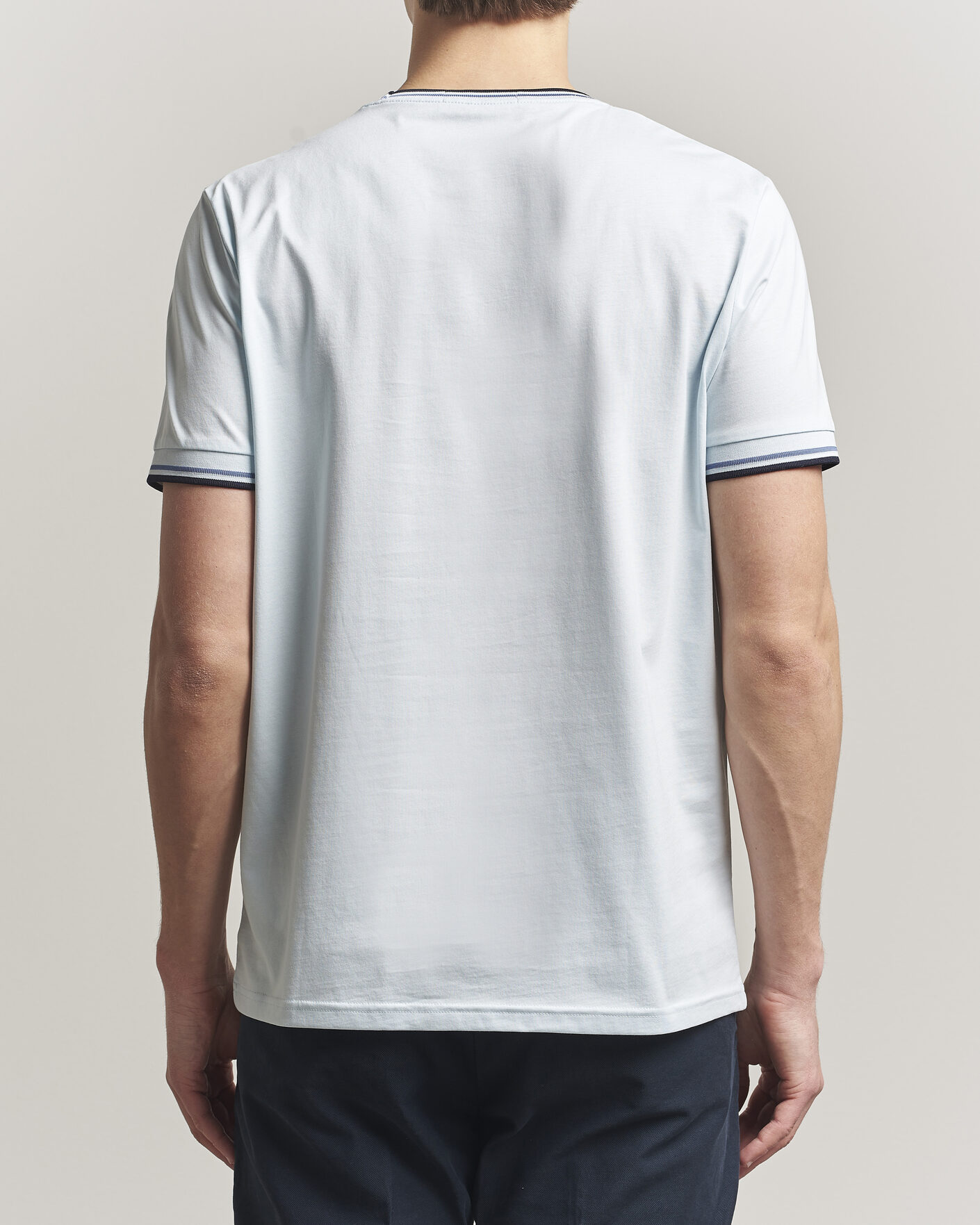 Men | T-Shirts | Fred Perry | Twin Tipped T-Shirt Light Ice