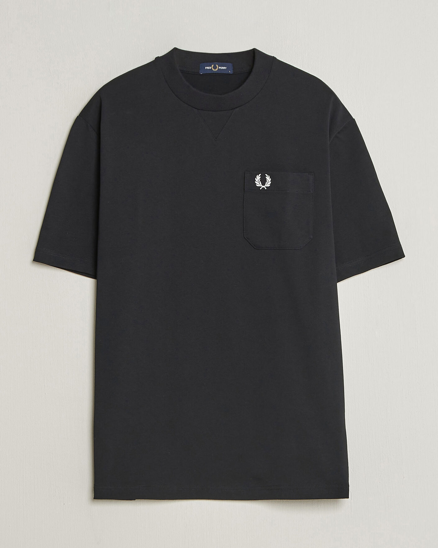 Men | T-Shirts | Fred Perry | Heavy Pocket T-Shirt Black