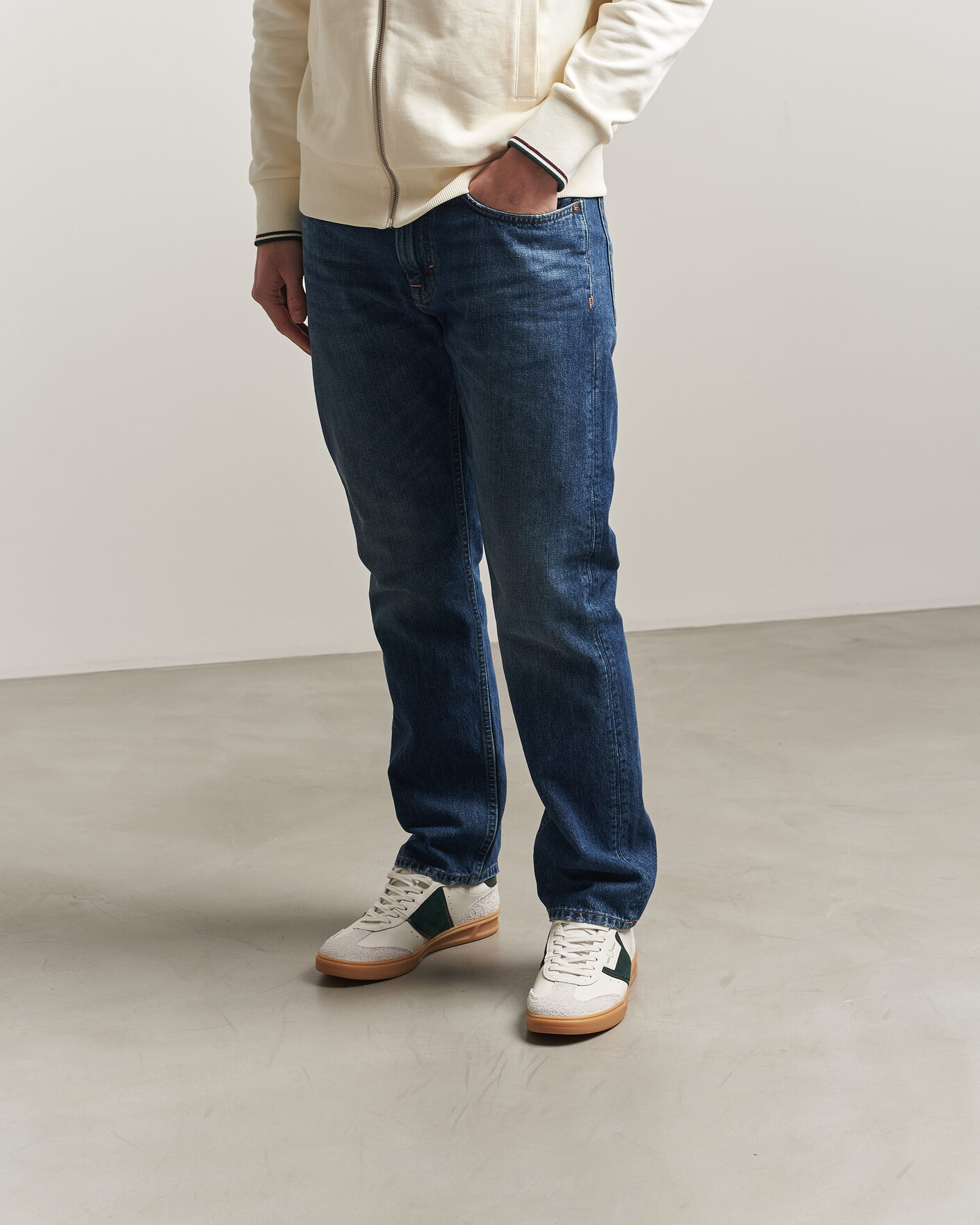 Men | Sneakers | Fred Perry | B4 Leather/Suede Sneaker Light Ecru/Green