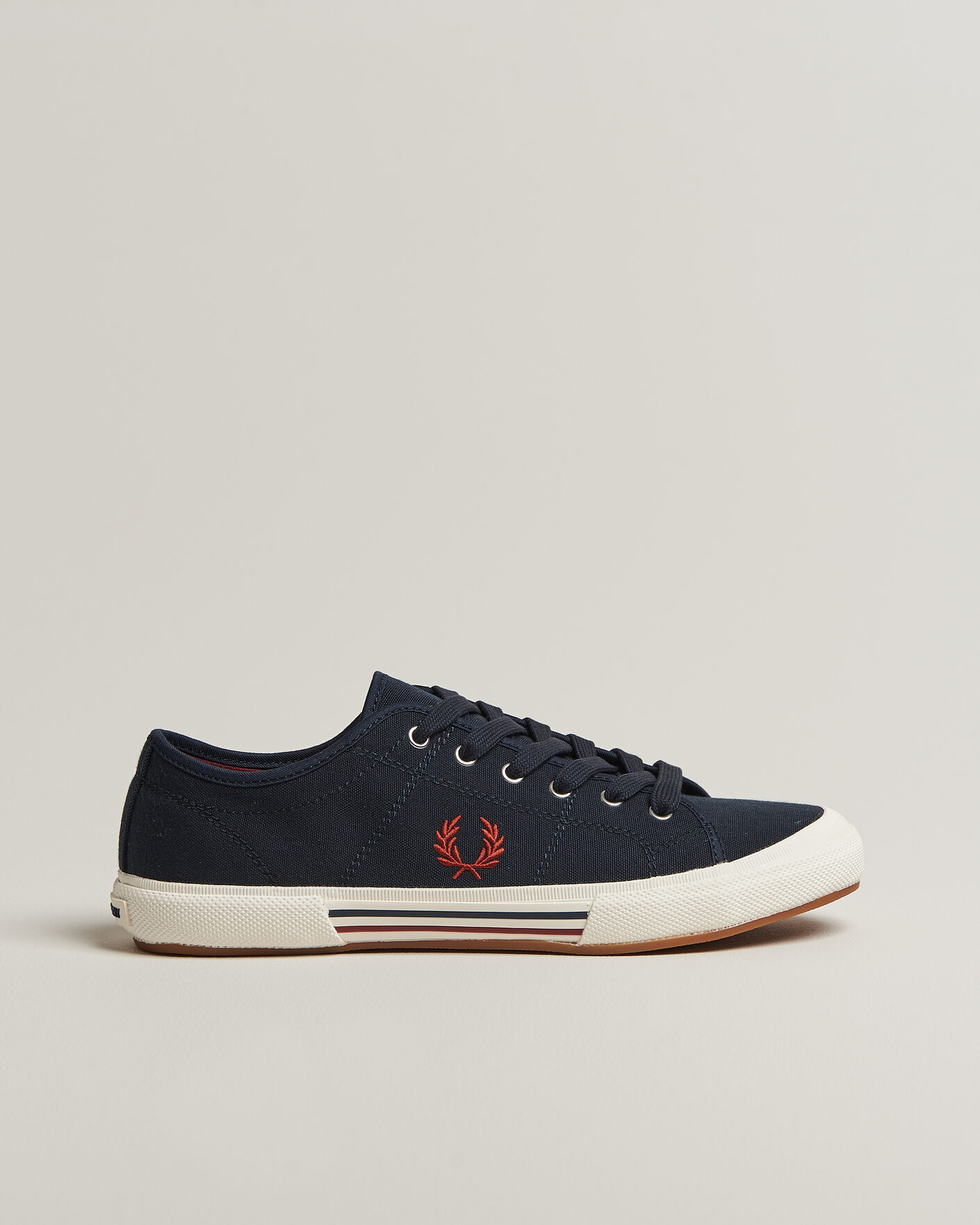 Men | Sneakers | Fred Perry | B708 Vintage Tennis Sneaker Navy