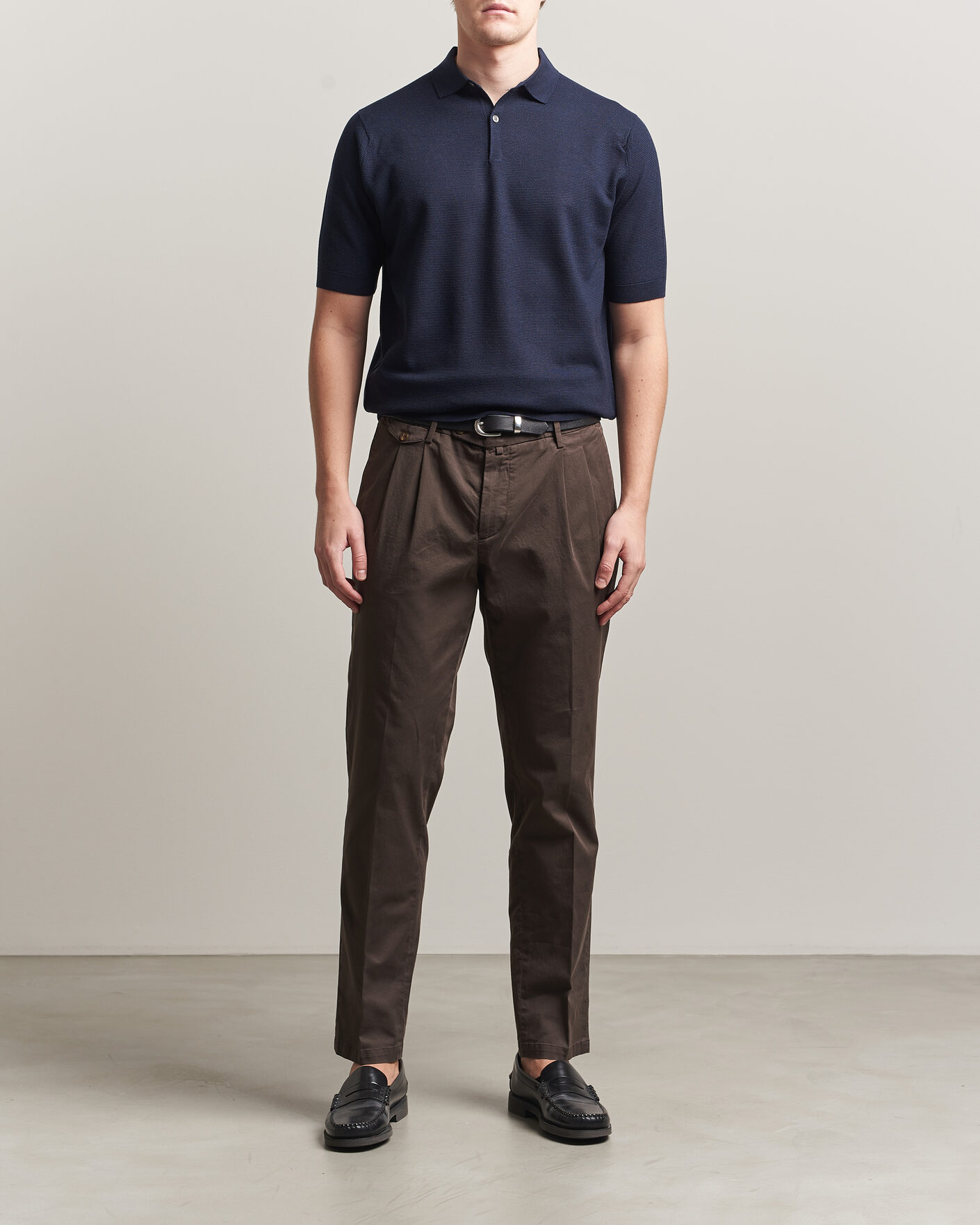 Men | Polo Shirts | John Smedley | 14 Singular Knitted Textured Polo Midnight