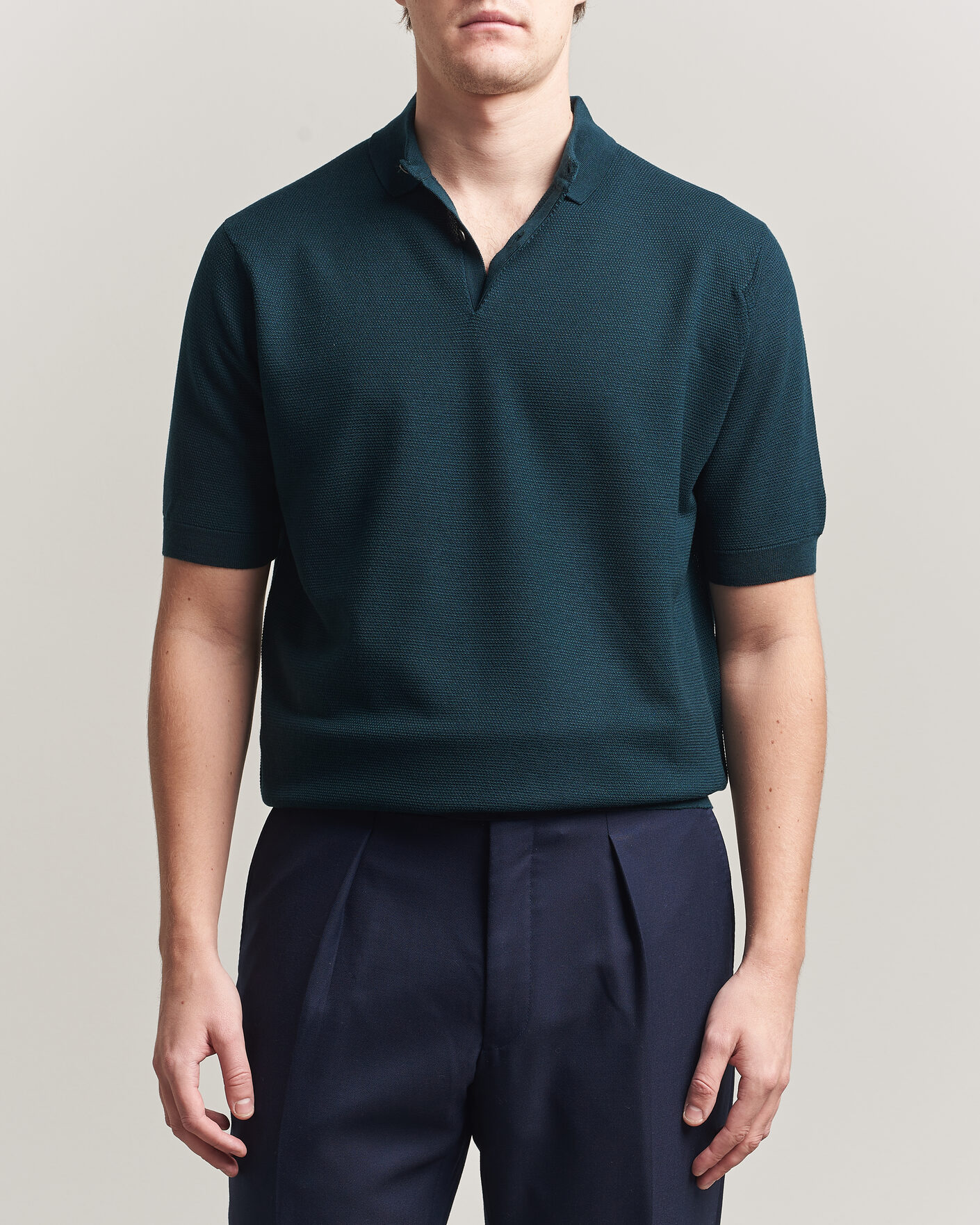 Men | Polo Shirts | John Smedley | 14 Singular Knitted Textured Polo Richardson Green