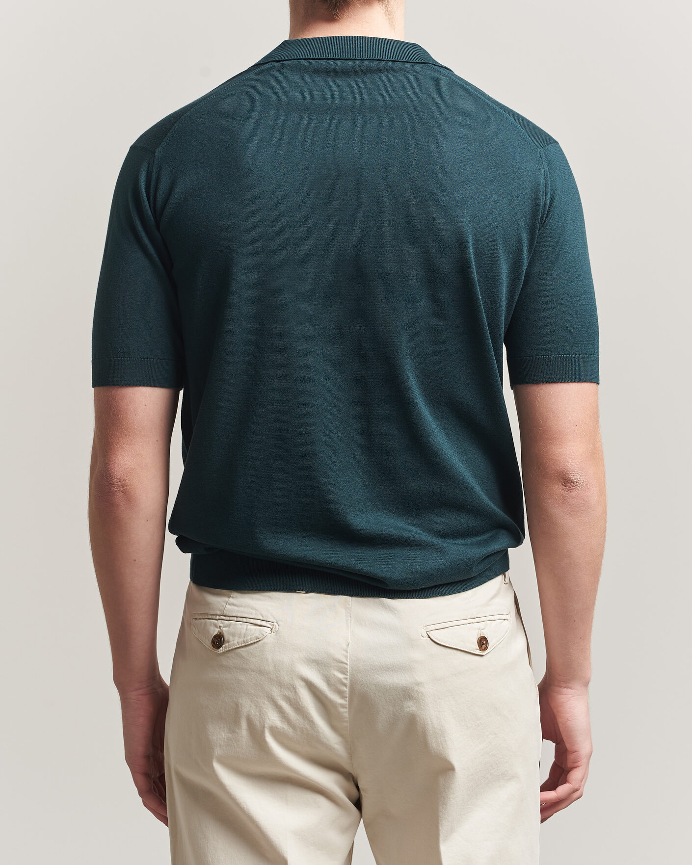 Men | Polo Shirts | John Smedley | Noah Open Collar Sea Island Polo Rainforest