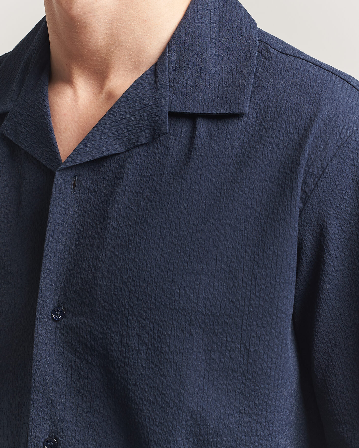 Men | Shirts | Maison Kitsuné | Seersucker Resort Shirt Navy