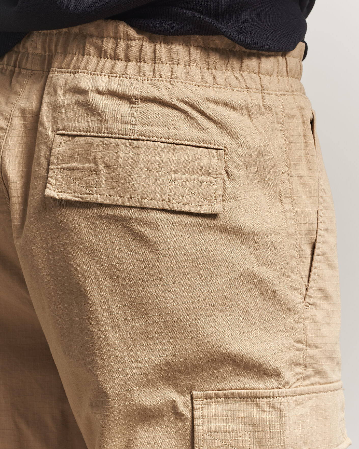 Men | Trousers | HUGO | Gadic Cargo Drawstring Pants Medium Beige