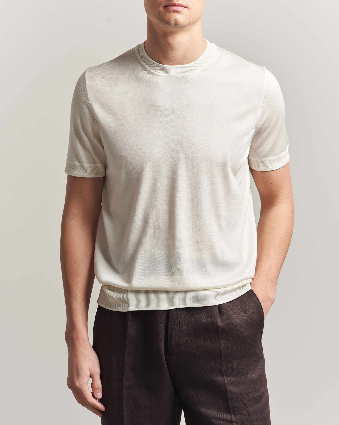 Men | T-Shirts | BOSS CAMEL | Nottano Silk Knitted T-Shirt Open White