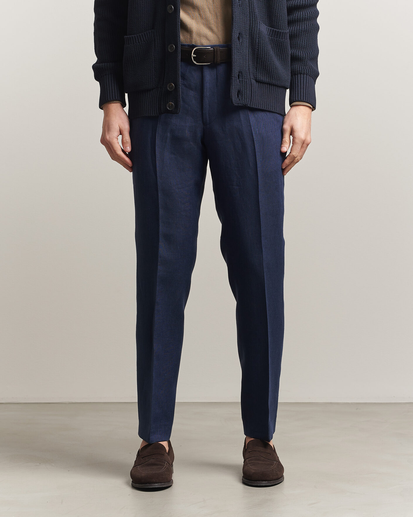 Men | Trousers | Oscar Jacobson | Dandy Linen Trousers Navy