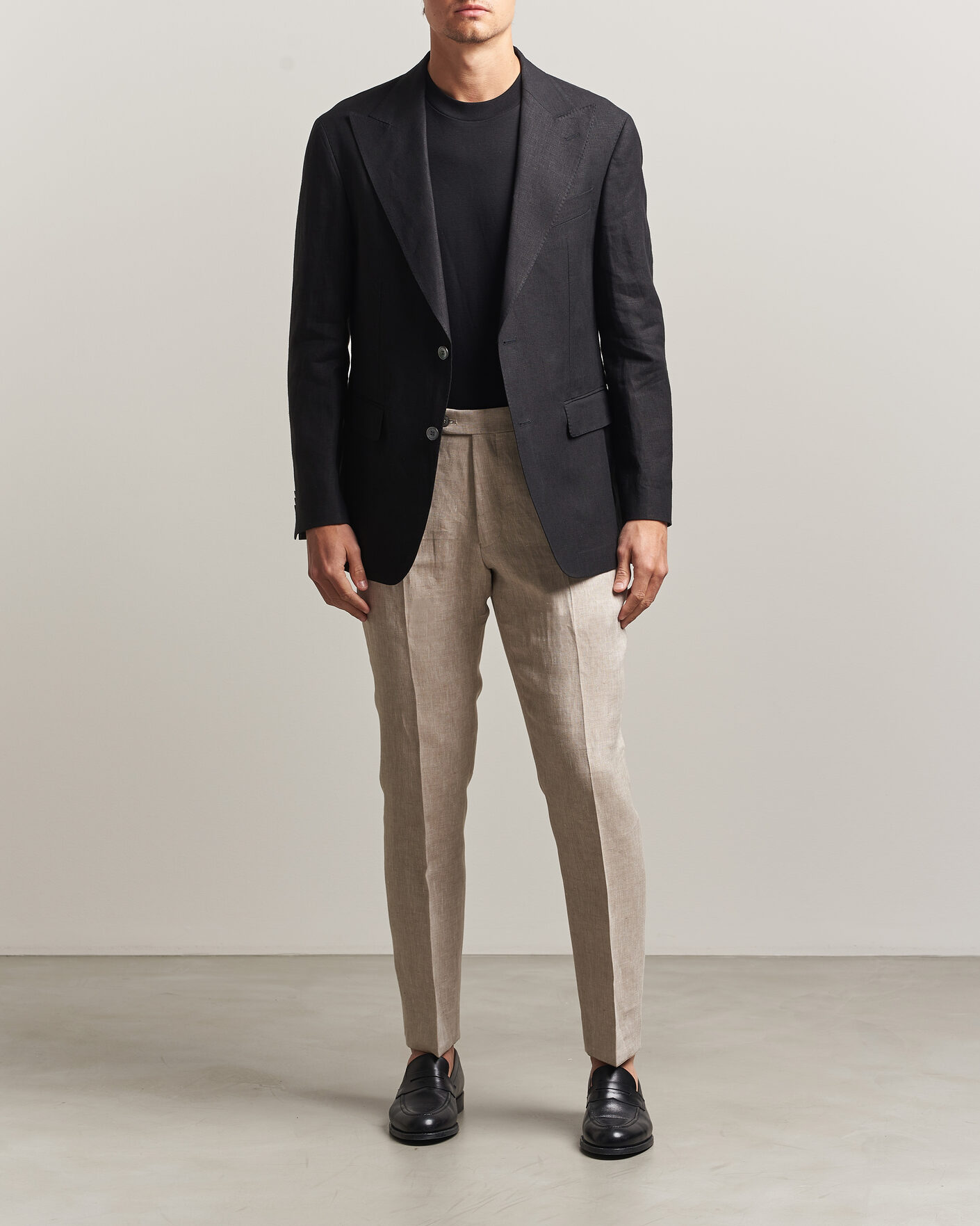 Men | Trousers | Oscar Jacobson | Dandy Linen Trousers Beige