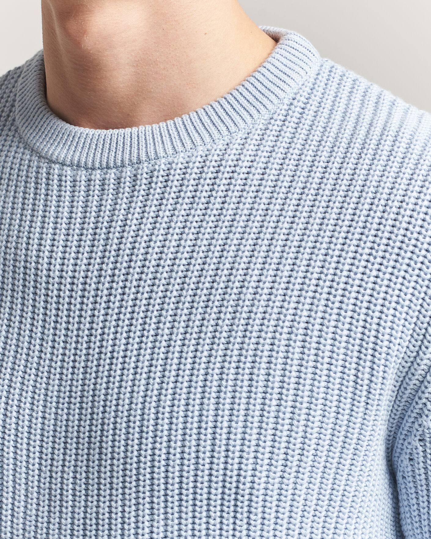 Men | Sweaters & Knitwear | Morgano | Supersoft Egyptian Cotton Fisher Man Crew Light Blue