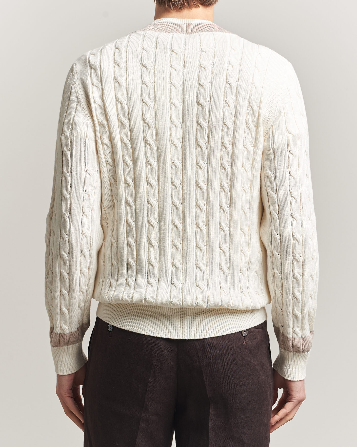 Men | Sweaters & Knitwear | Morgano | Cable Knitted Cotton V-Neck White/Beige