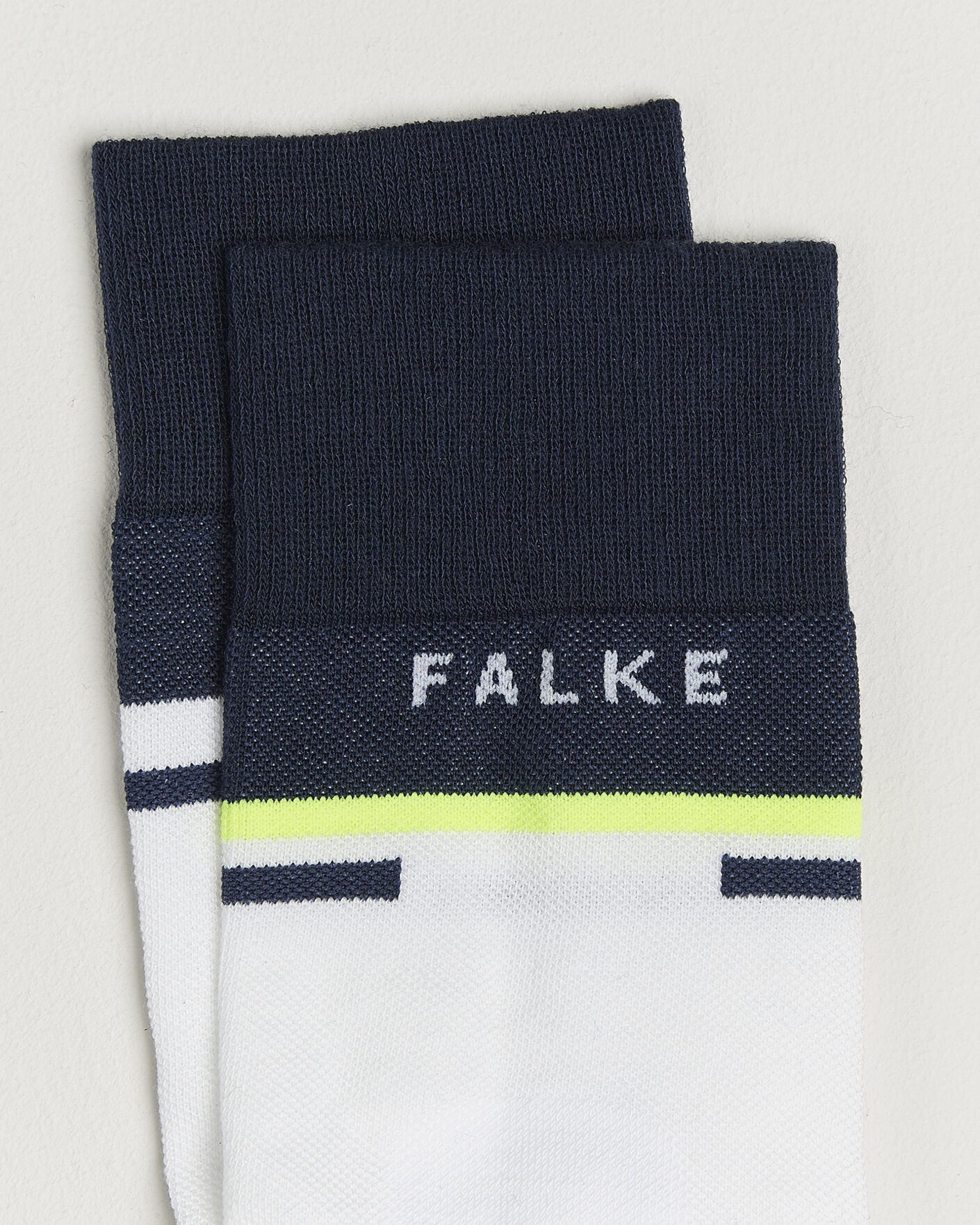Men | Underwear & Socks | Falke Sport | RU Compression Stabilizing Running Socks White