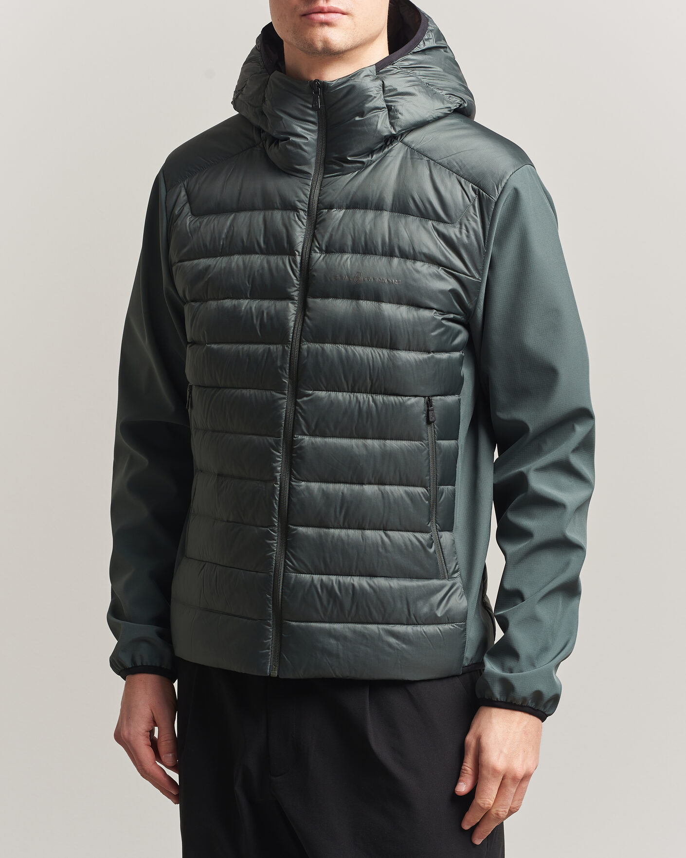 Men | Coats & Jackets | Sail Racing | Spray Hooded Hybrid Jacket Aurora Green