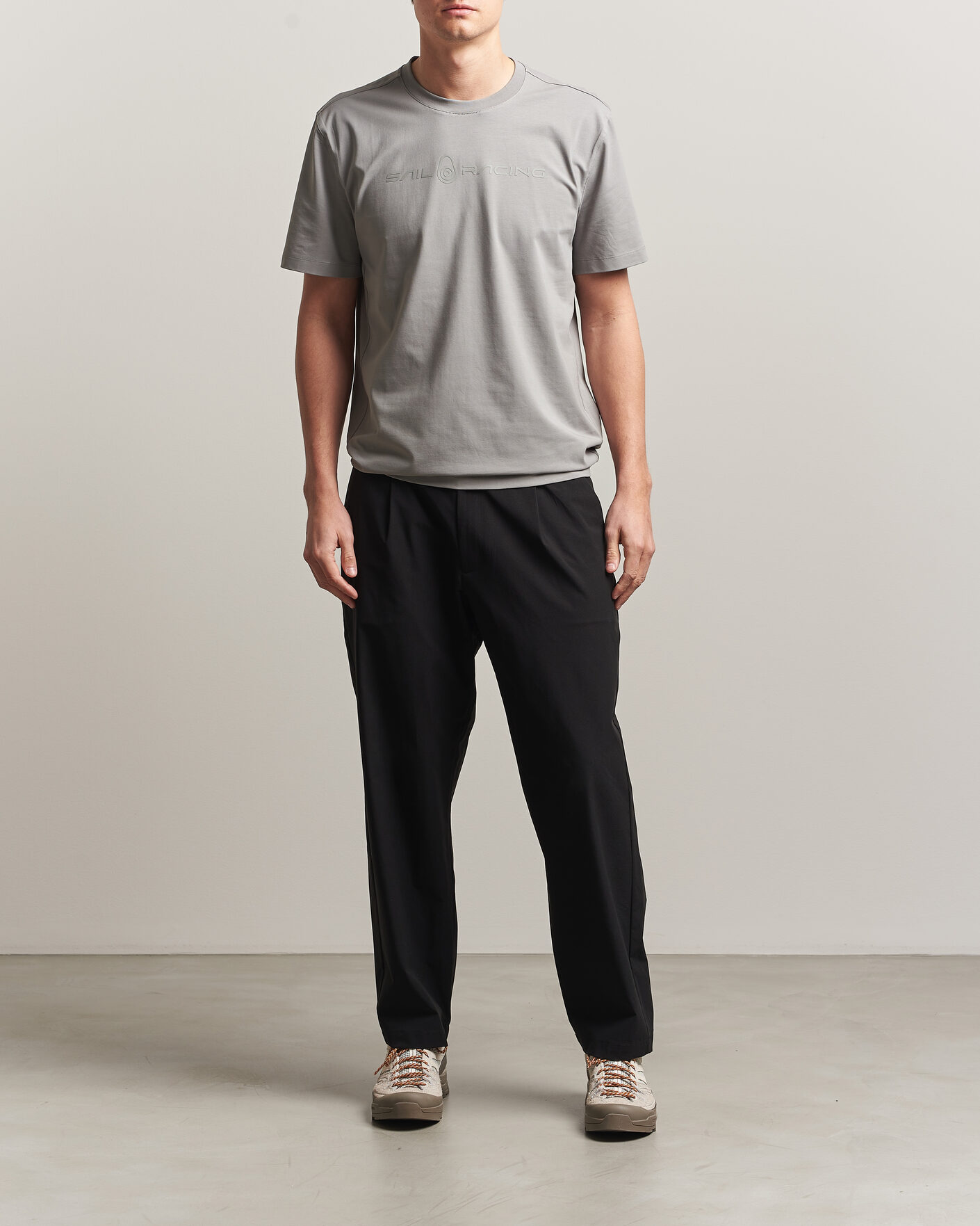 Men | T-Shirts | Sail Racing | Bowman Monochrome T-Shirt Oyster