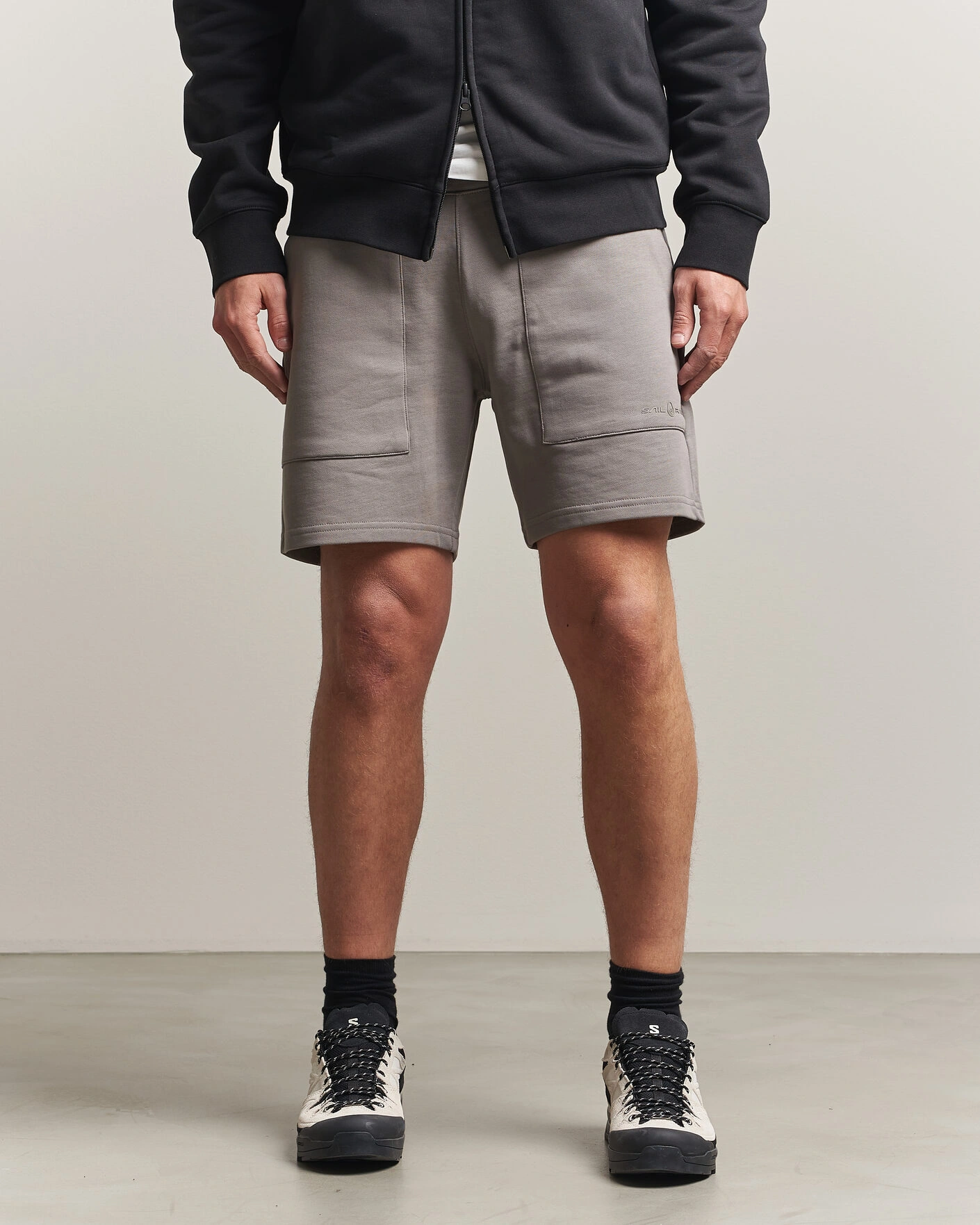 Men | Shorts | Sail Racing | Bowman Monochrome Sweatshorts Oyster