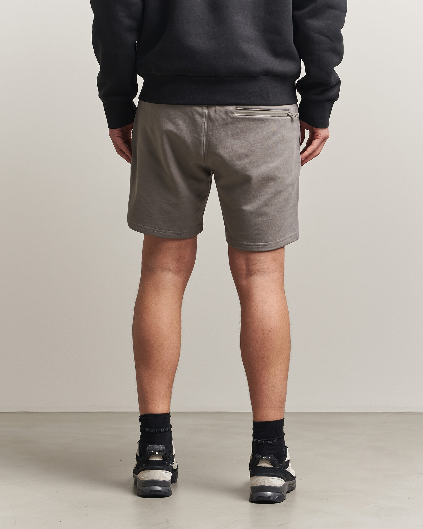 Men | Shorts | Sail Racing | Bowman Monochrome Sweatshorts Oyster