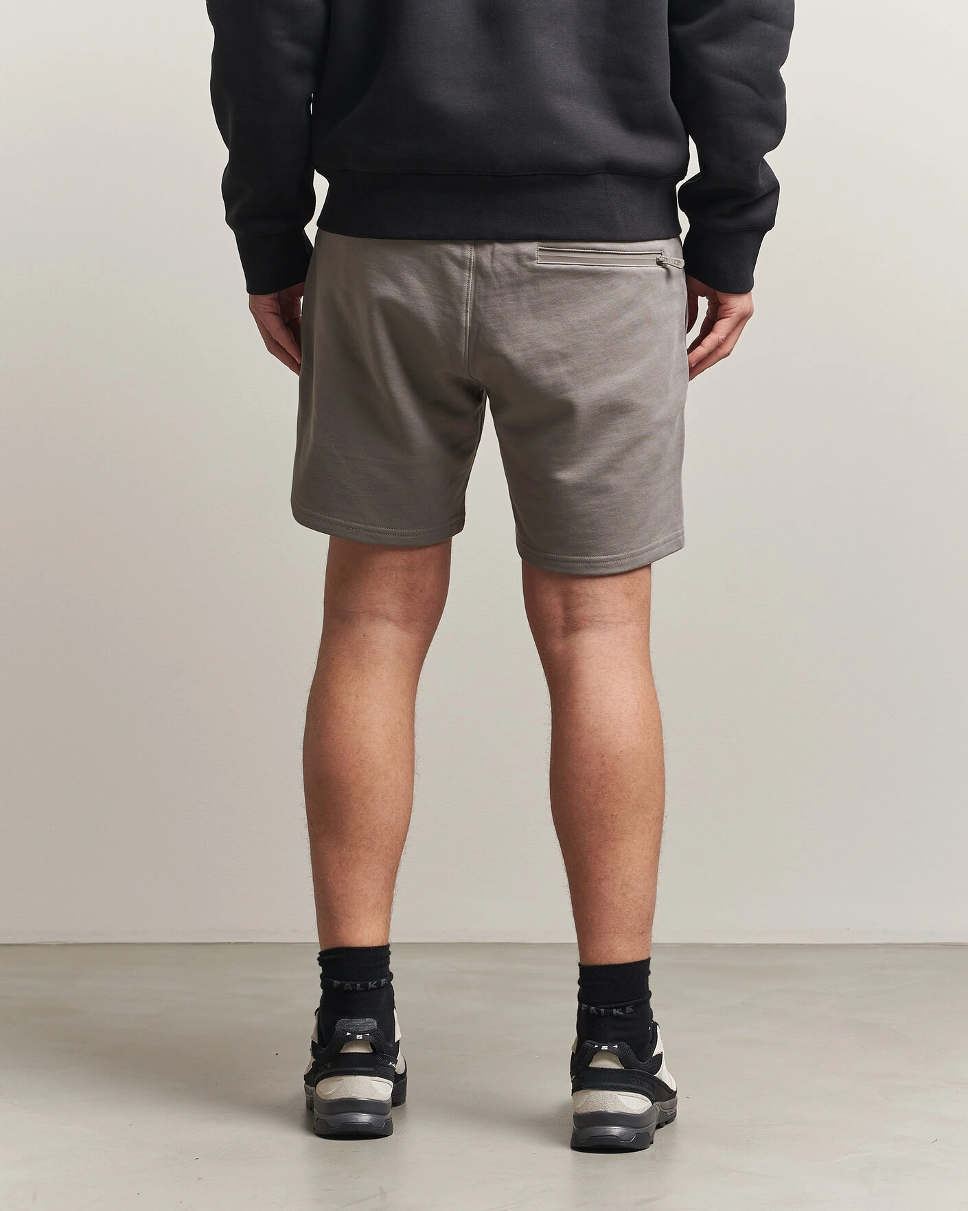 Men | Shorts | Sail Racing | Bowman Monochrome Sweatshorts Oyster