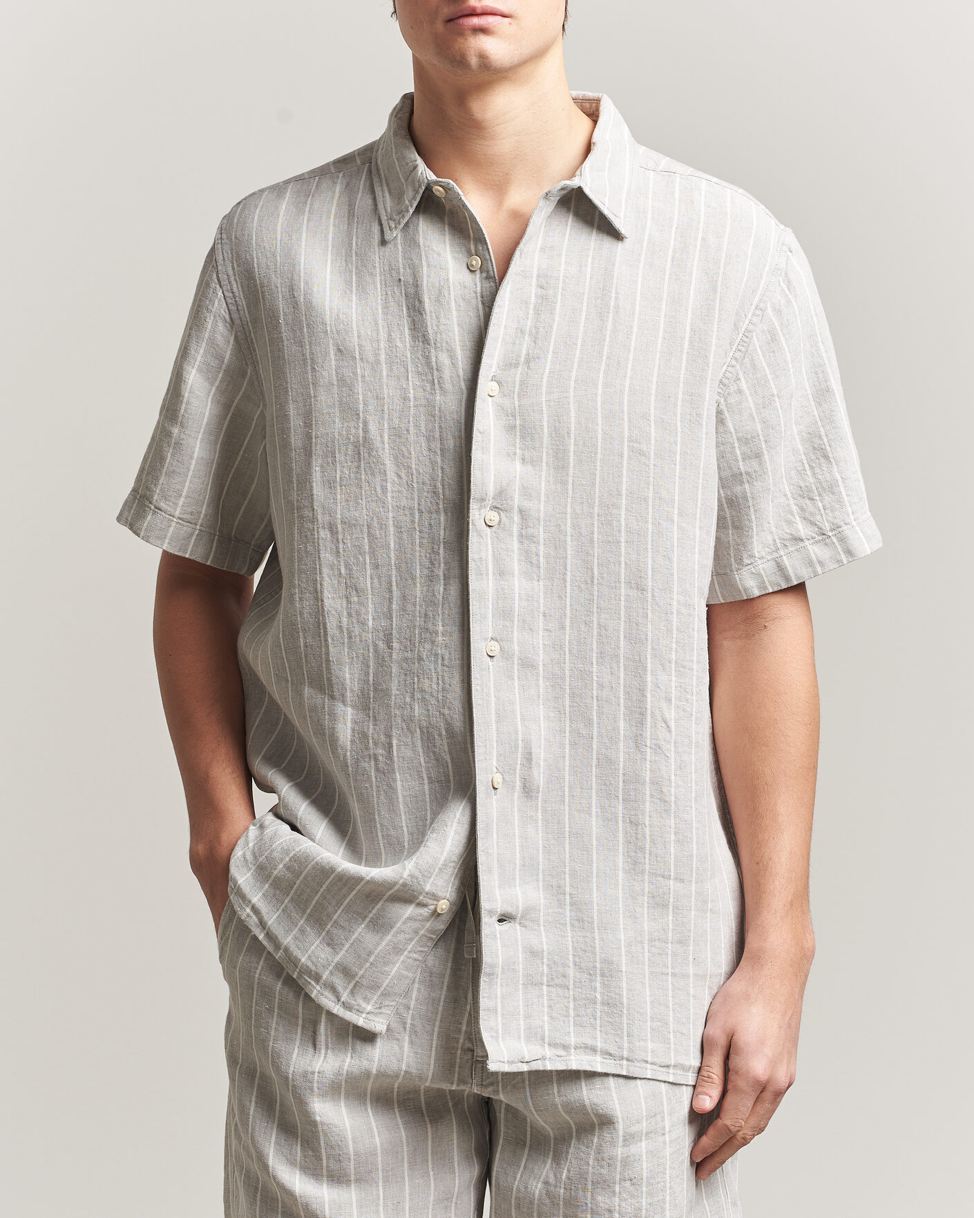 Men | Shirts | KnowledgeCotton Apparel | Striped Linen Resort Shirt Grey