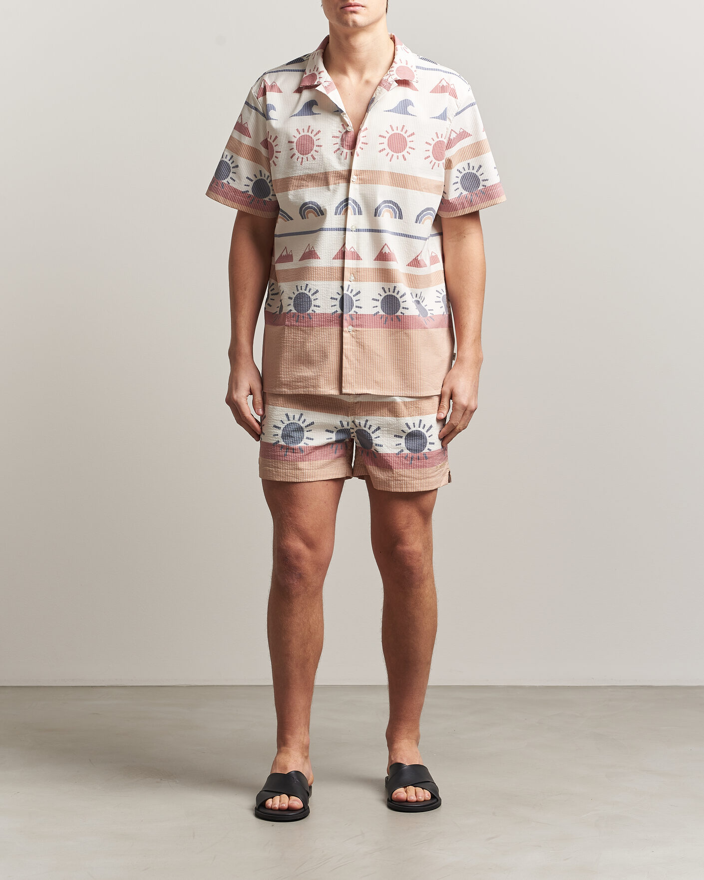 Men | Shirts | KnowledgeCotton Apparel | Relaxed Printed AOP Short Sleeve Shirt Multi