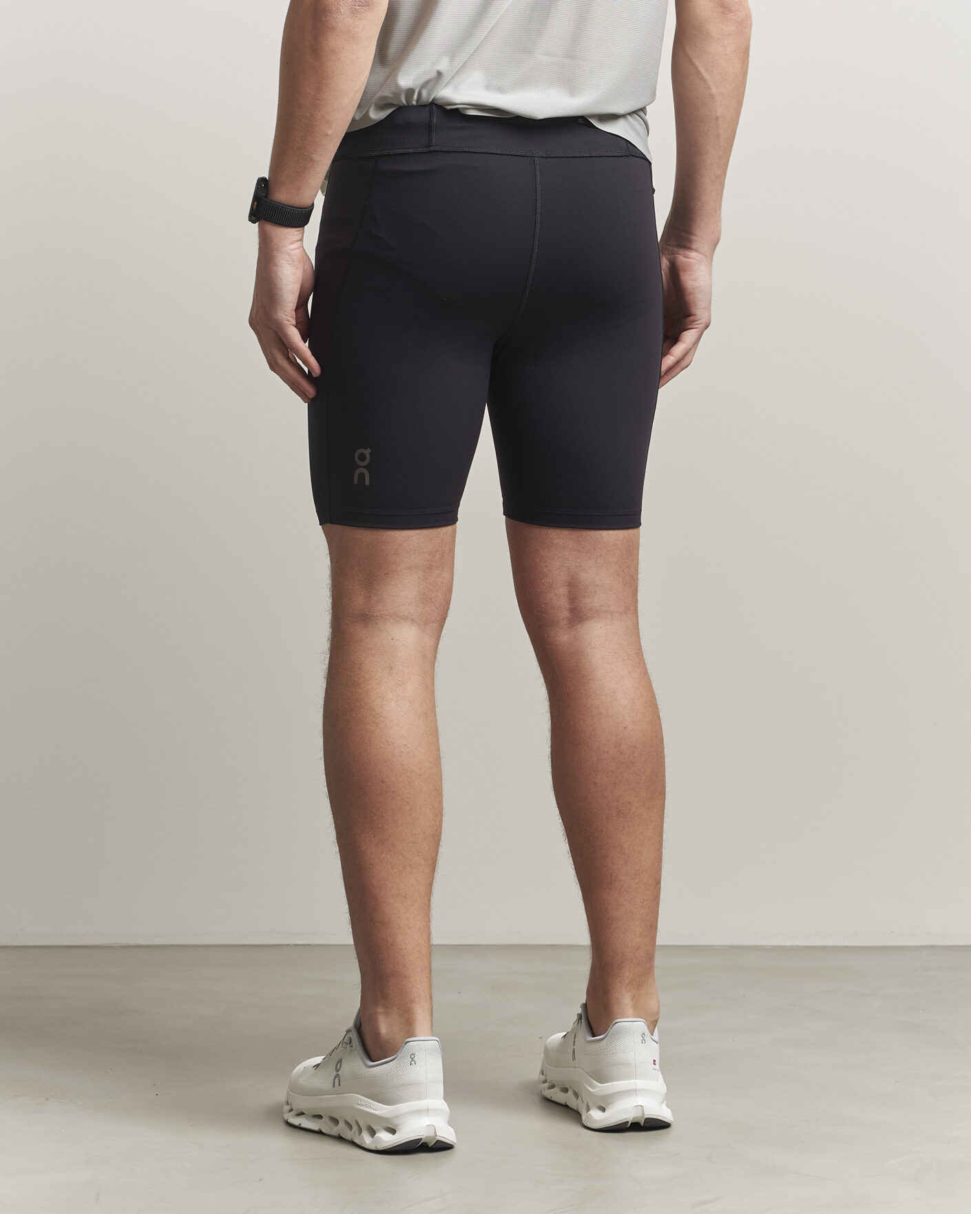 Men | Trousers | On | 8 Inch Performance Tights Black