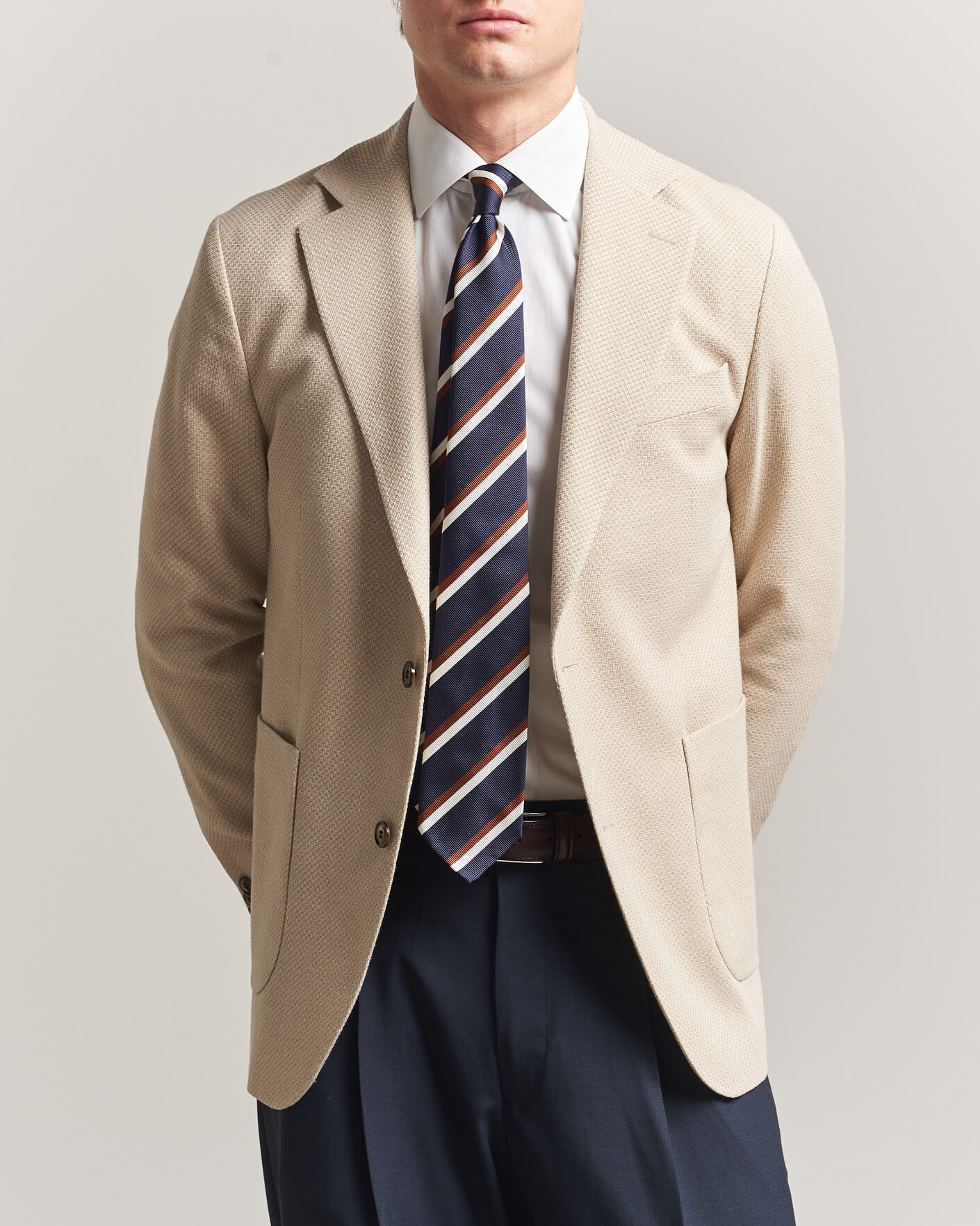 Men | Blazers | Oscar Jacobson | Fogerty Patch Structure Cotton Blazer Beige