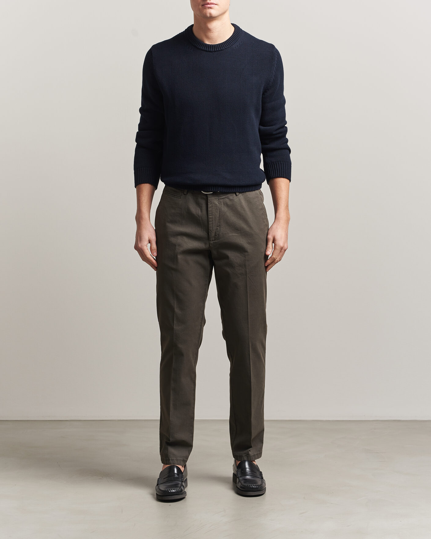 Men | Trousers | Oscar Jacobson | Danik Cotton Trousers Olive