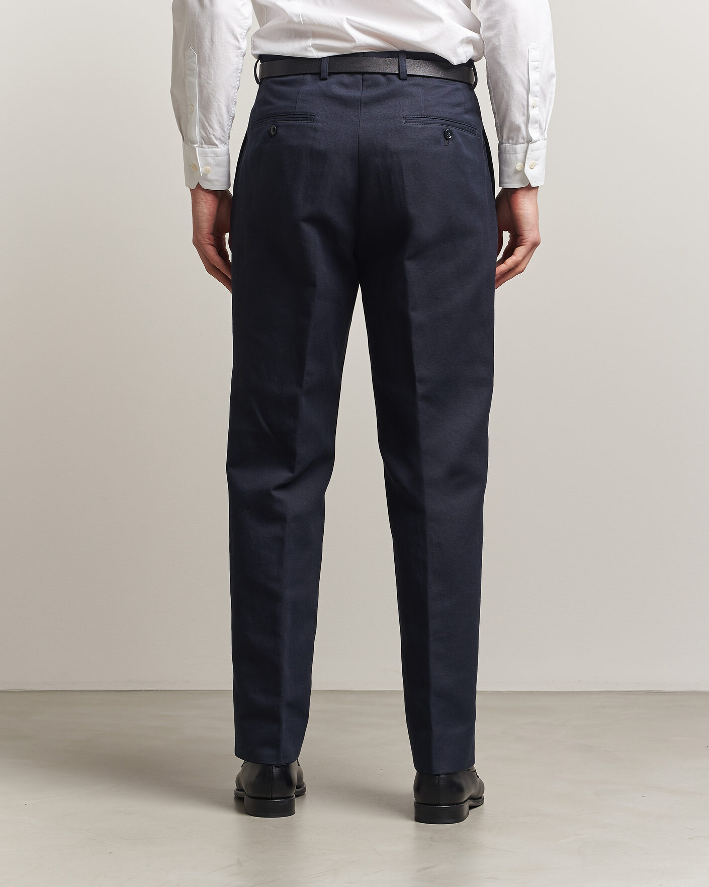 Men | Trousers | Oscar Jacobson | Del Cotton/Linen Trousers Navy