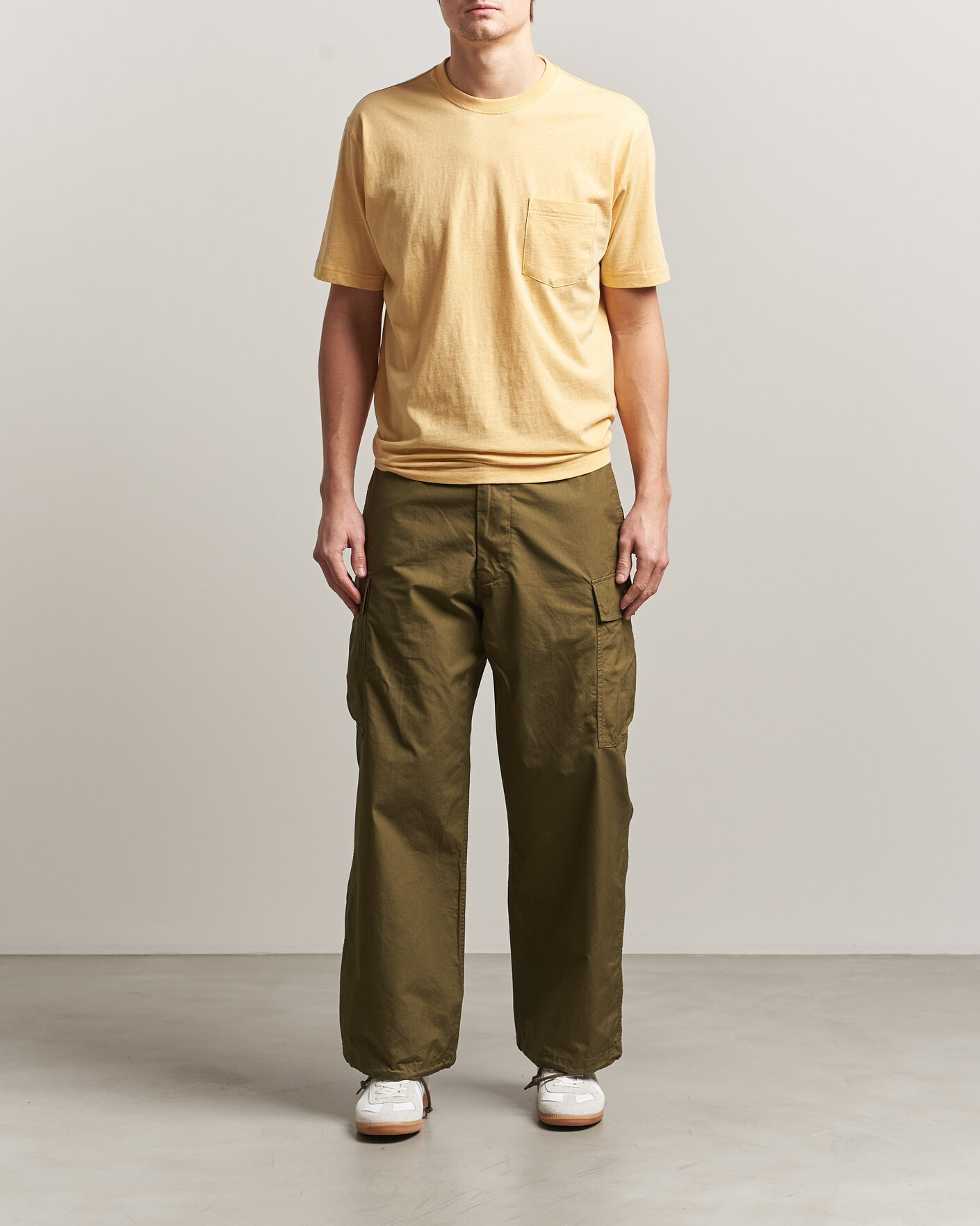 Men | T-Shirts | BEAMS PLUS | Pocket Tee Yellow