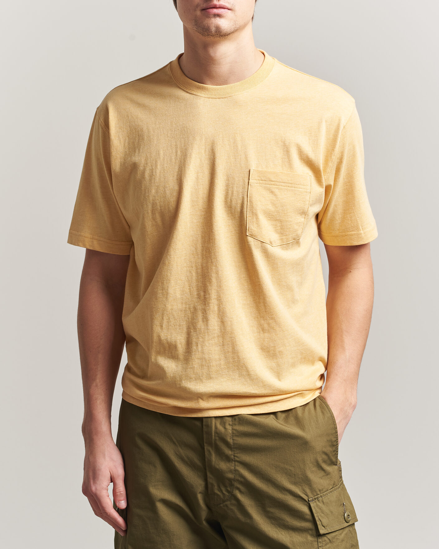 Men | T-Shirts | BEAMS PLUS | Pocket Tee Yellow