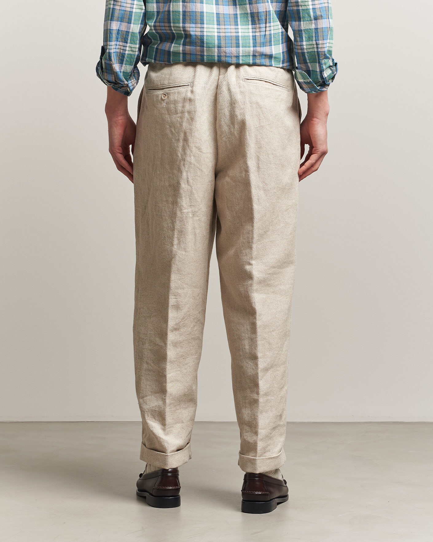 Men | Trousers | BEAMS PLUS | Cotton/Linen Pleated Trousers Off White