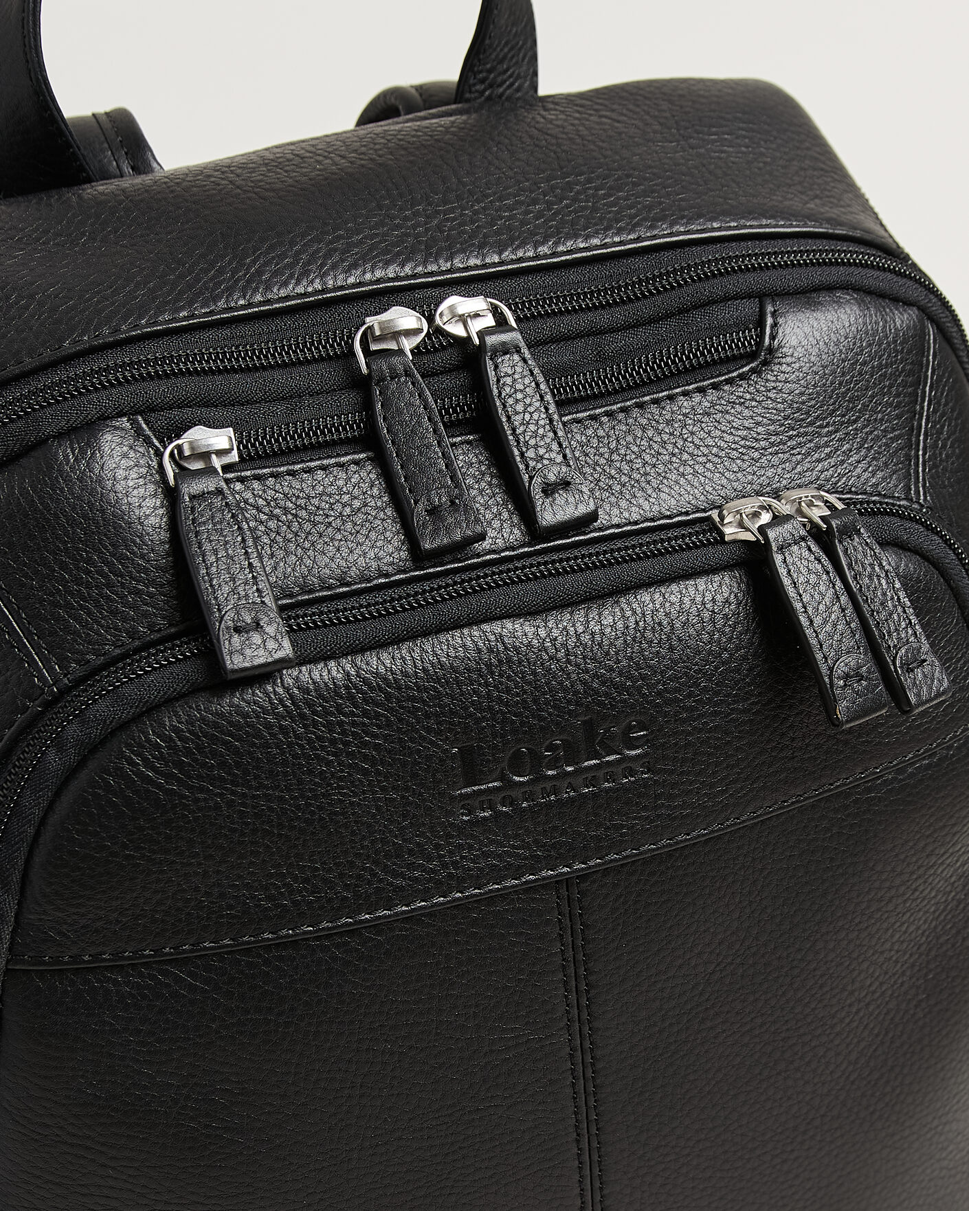 Men | Bags | Loake Shoemakers | Waterloo Grained Leather Backpack Black