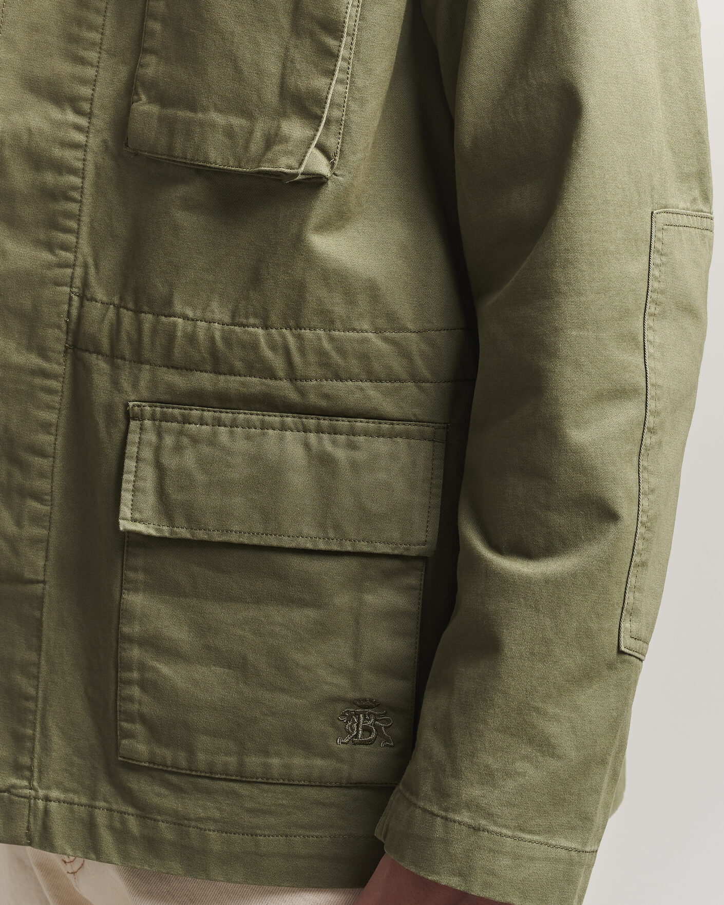 Men | Coats & Jackets | Baracuta | Washed Cotton Twill Field Shacket Lichen Green