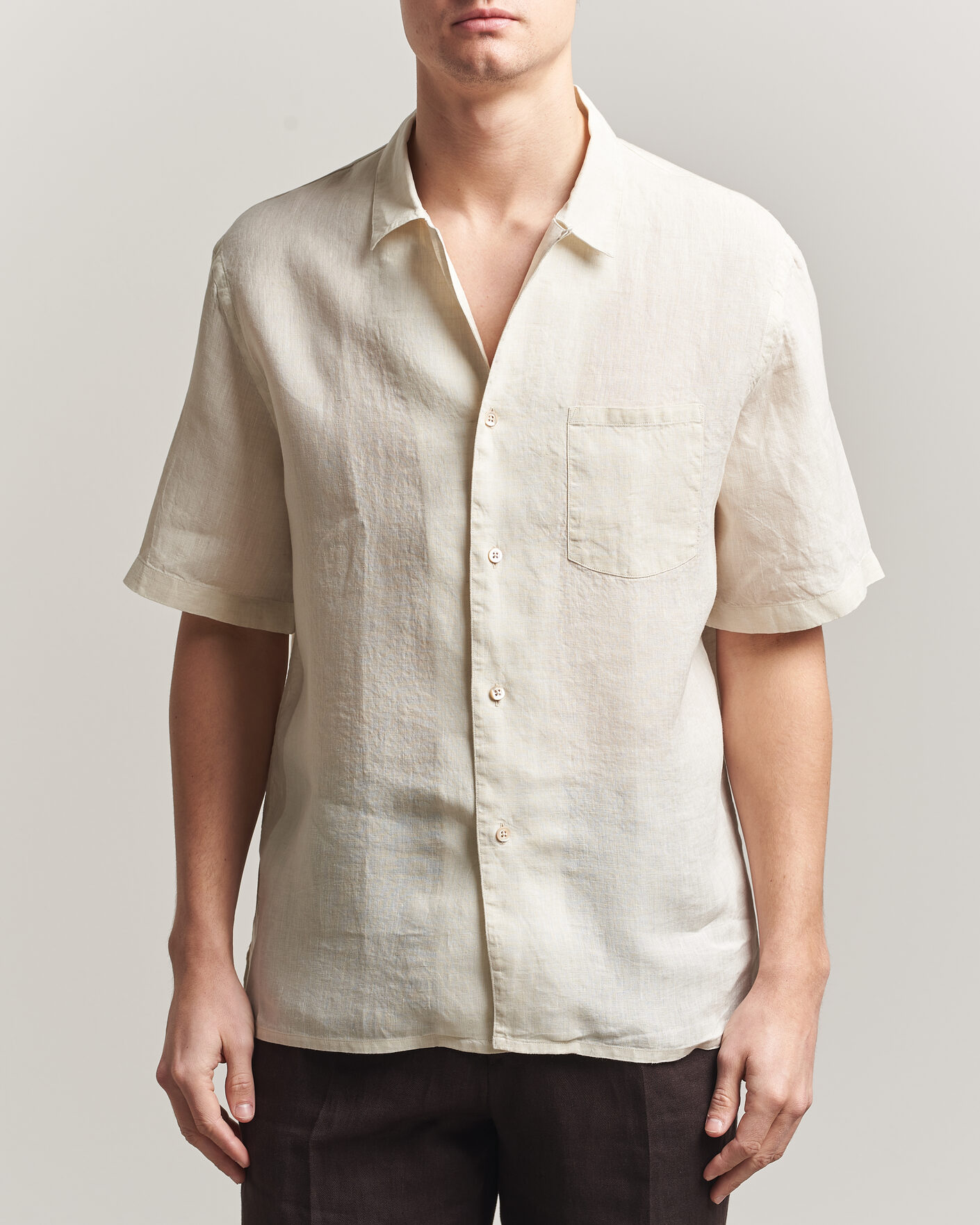Men | Shirts | Grigio | Linen Camp Collar Shirt White