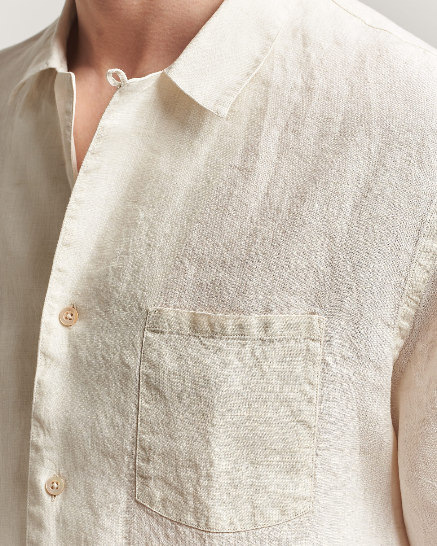 Men | Shirts | Grigio | Linen Camp Collar Shirt White