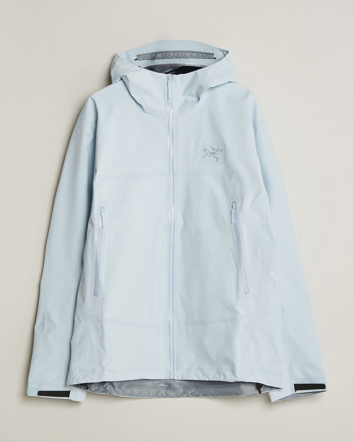 Men | Coats & Jackets | Arc'teryx | Beta Gore-Tex Jacket Alpine Blue