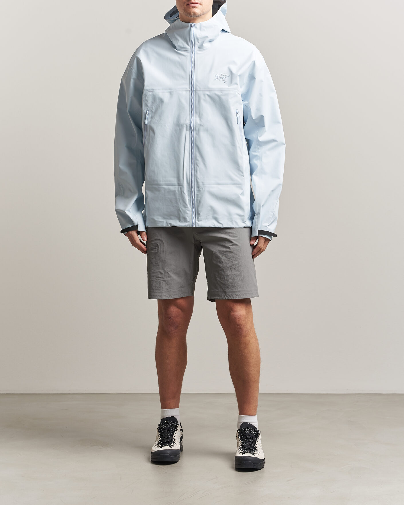 Men | Coats & Jackets | Arc'teryx | Beta Gore-Tex Jacket Alpine Blue