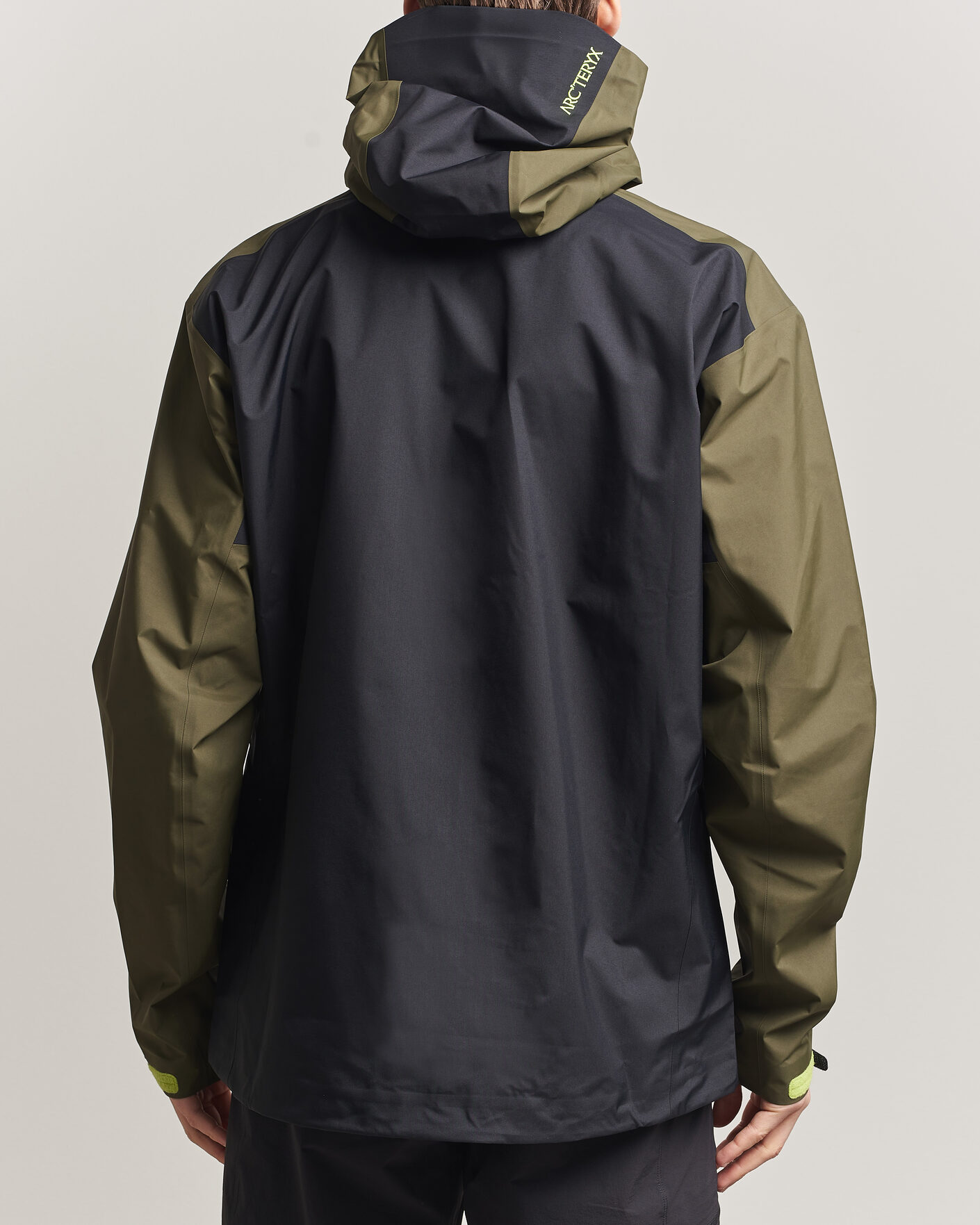 Men | Coats & Jackets | Arc'teryx | Beta Gore-Tex Jacket Spotlight