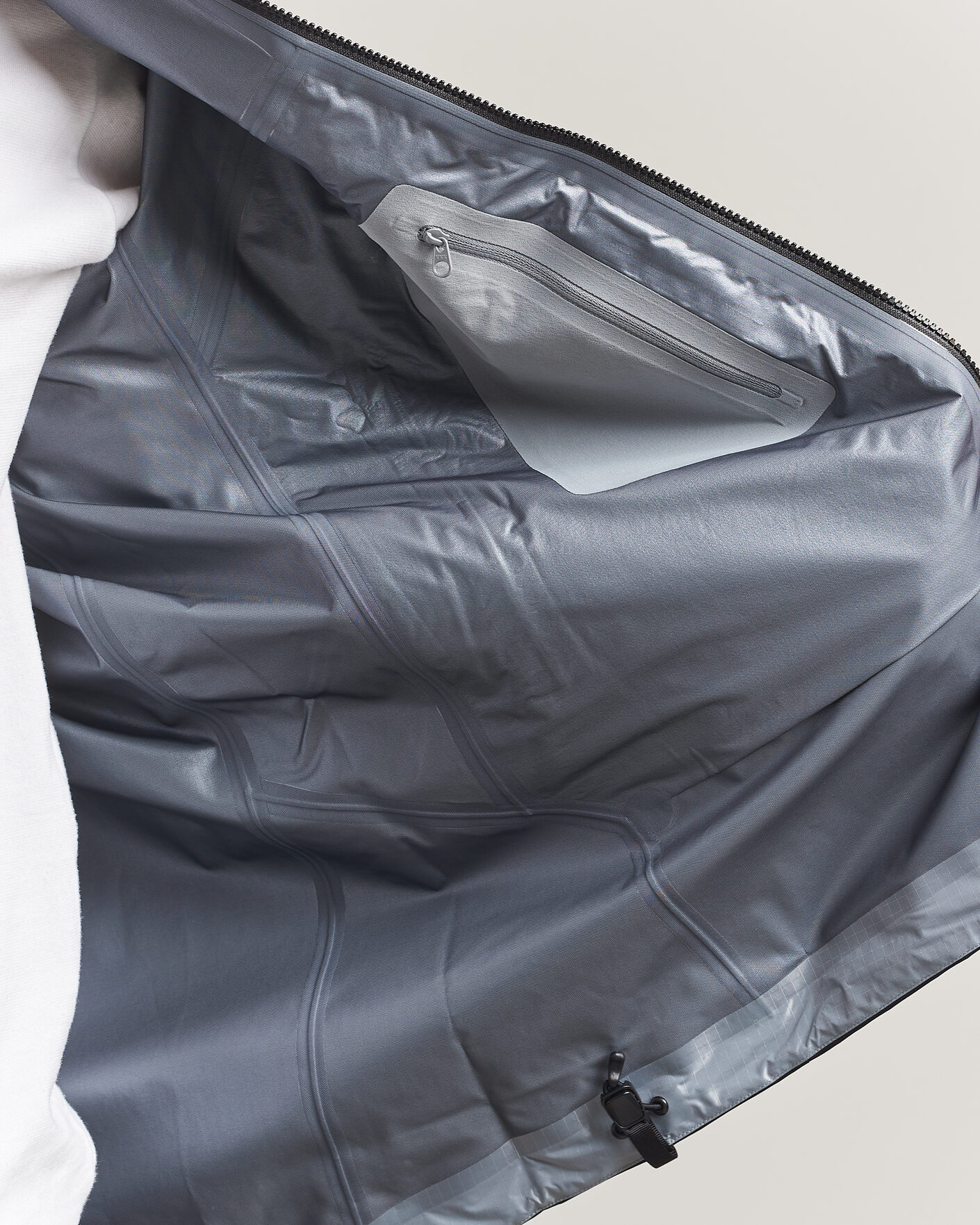 Men | Coats & Jackets | Arc'teryx | Beta Gore-Tex Jacket Spotlight