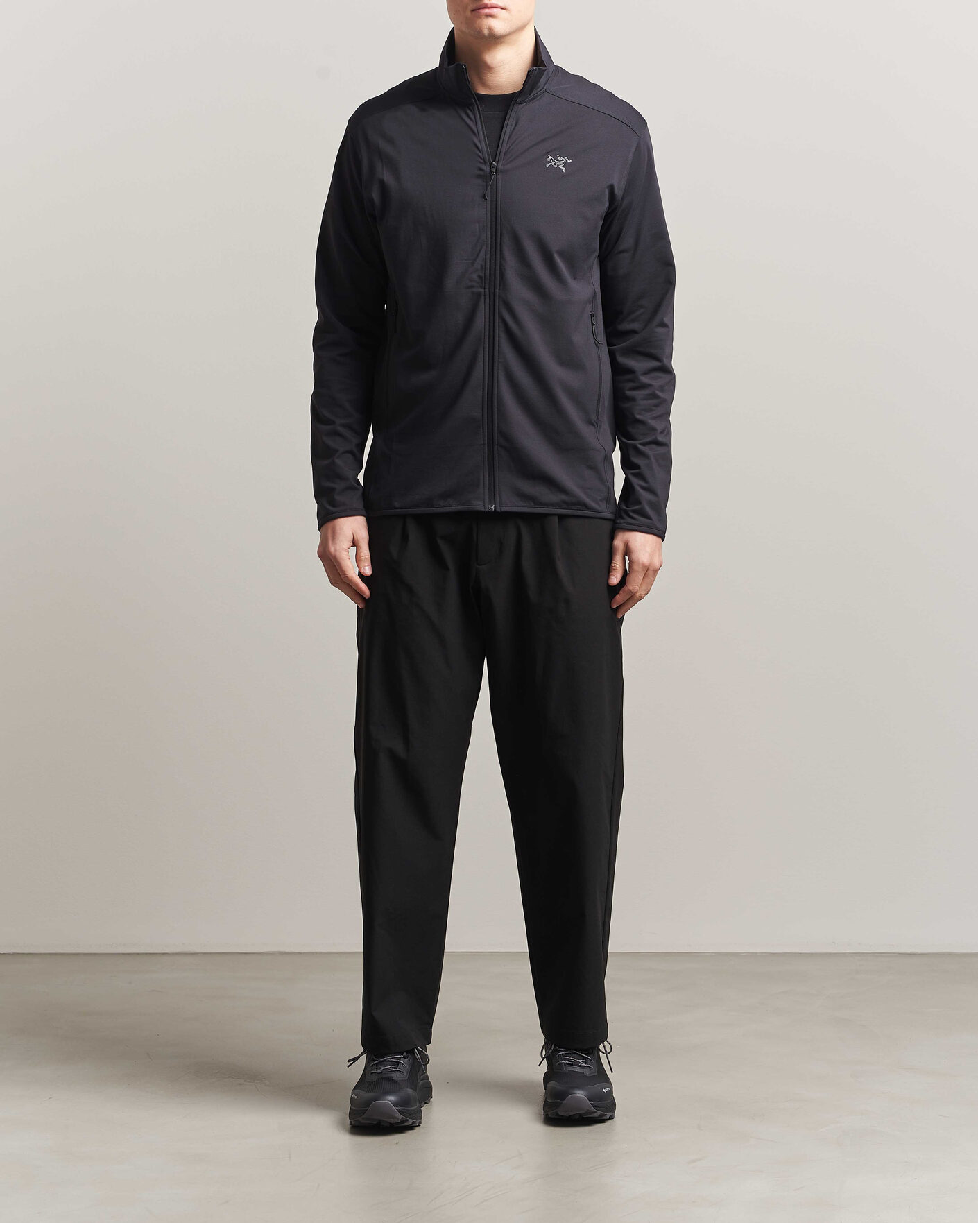 Men | Sweaters & Knitwear | Arc'teryx | Kyanite Lightweight Full Zip Black