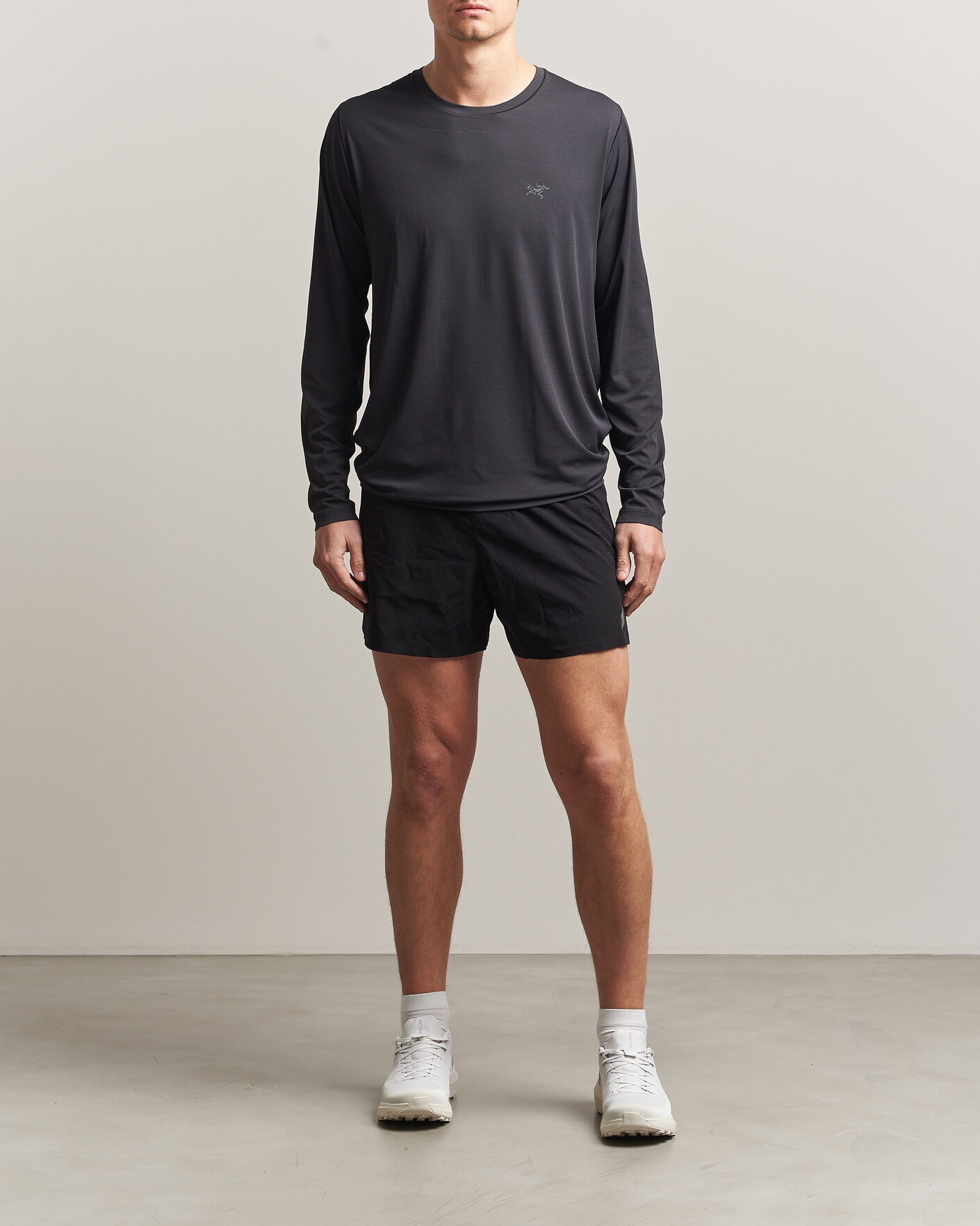 Men | T-Shirts | Arc'teryx | Cormac Long Sleeve T-Shirt Black